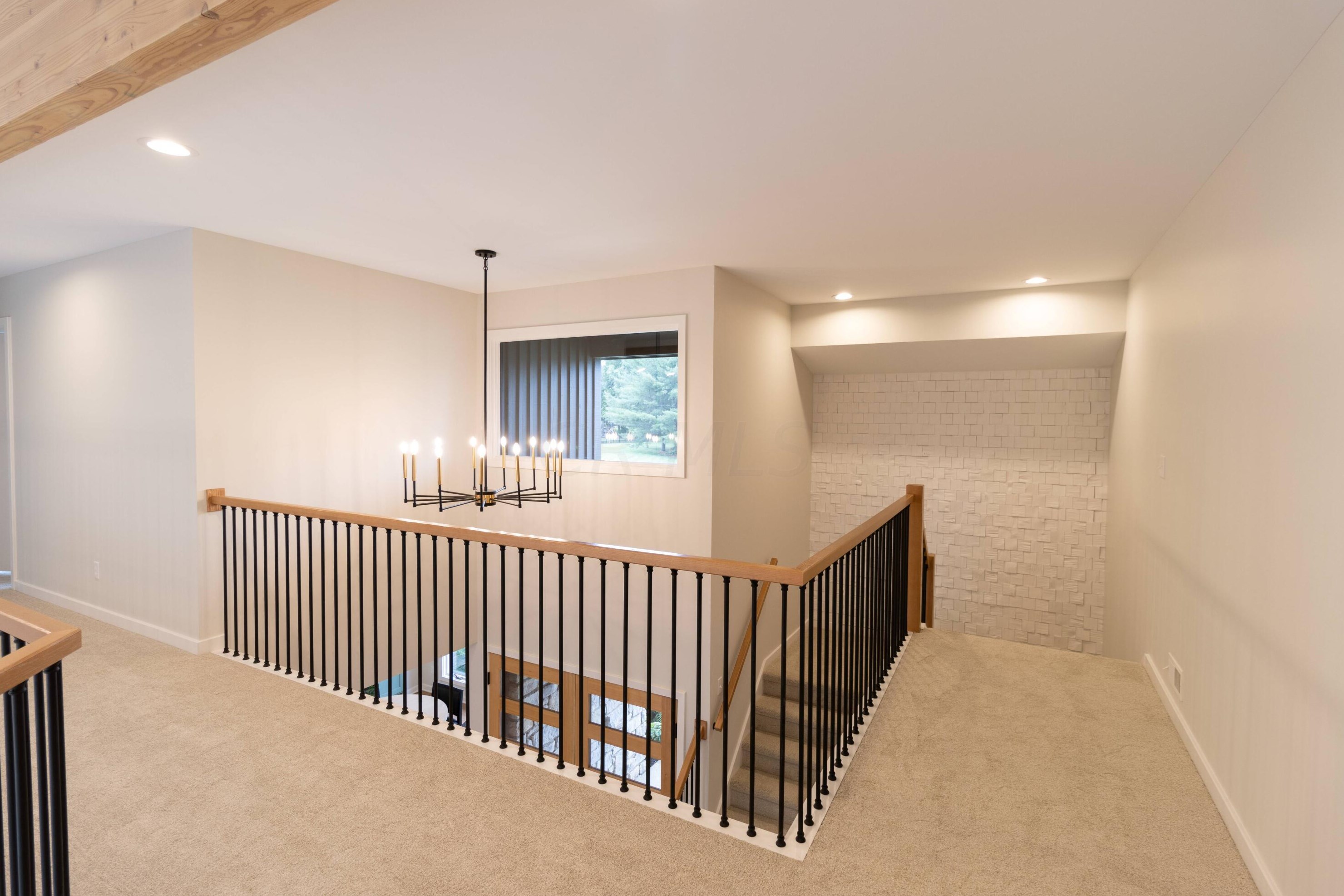 563 Laurel Ridge Dr, Columbus OH  43230-6106 exterior