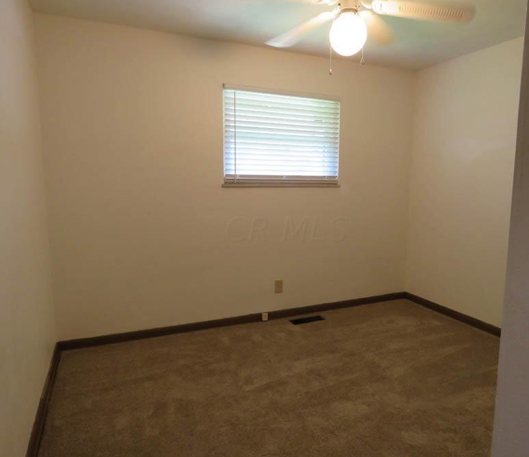 176 Hague Ave, Columbus OH 43204-1617 exterior