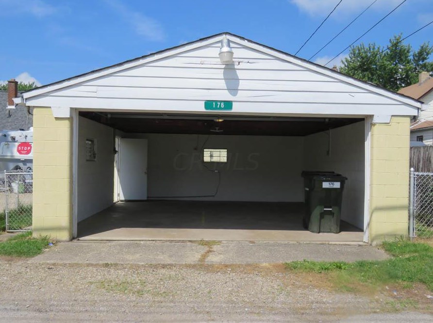 176 Hague Ave, Columbus OH 43204-1617 exterior