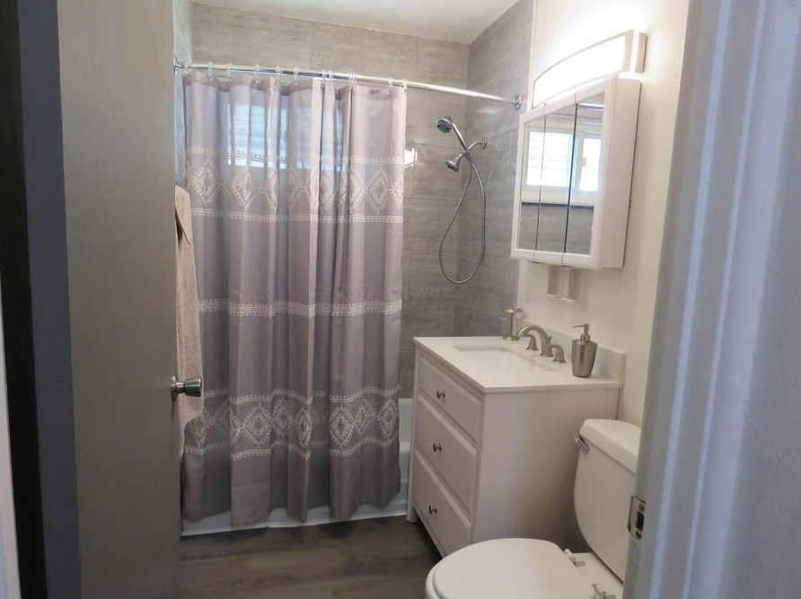 176 Hague Ave, Columbus OH 43204-1617 exterior