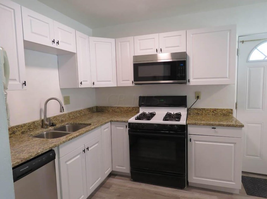 176 Hague Ave, Columbus OH 43204-1617 exterior