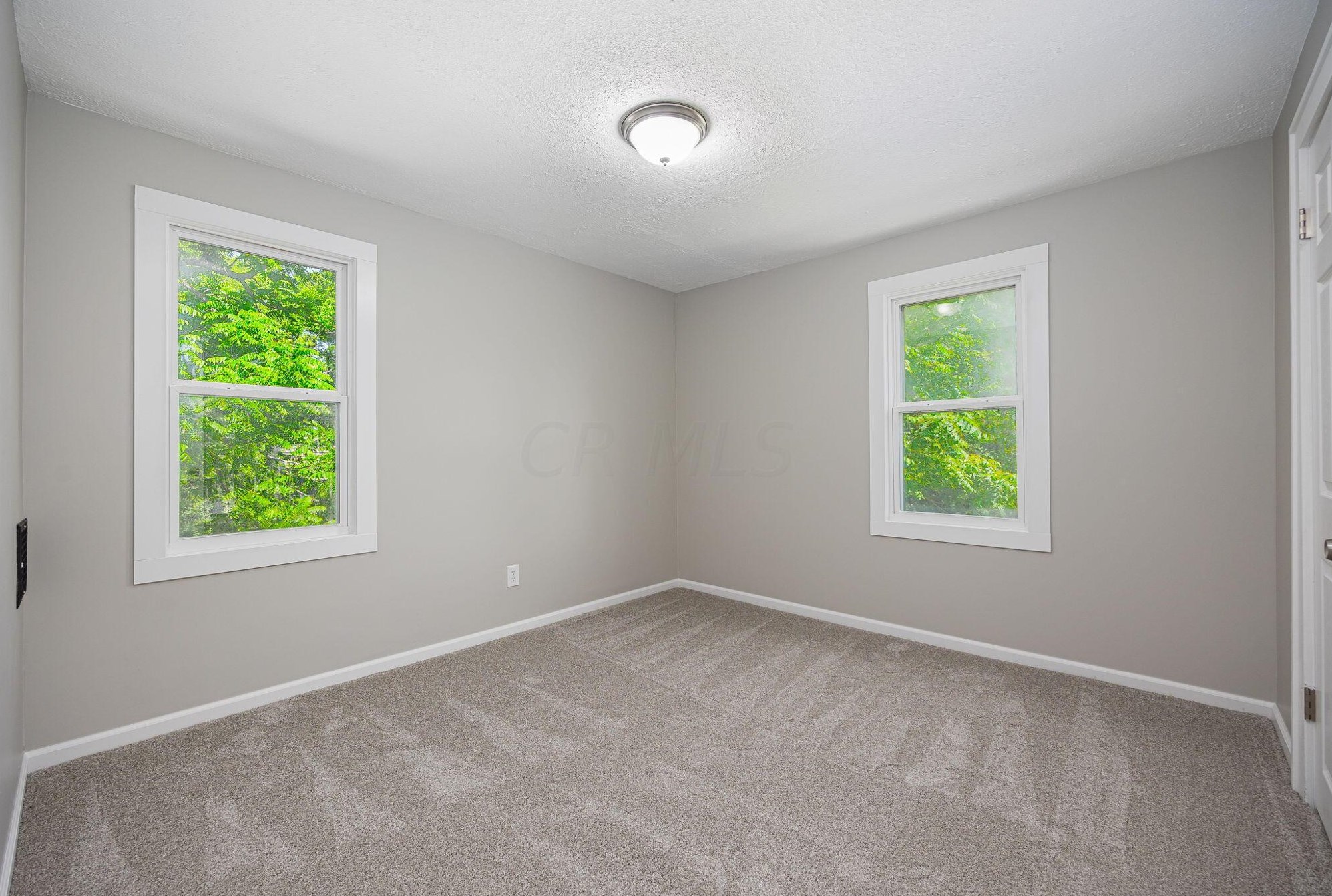 262 Lechner Ave, Columbus OH 43223-1119 exterior