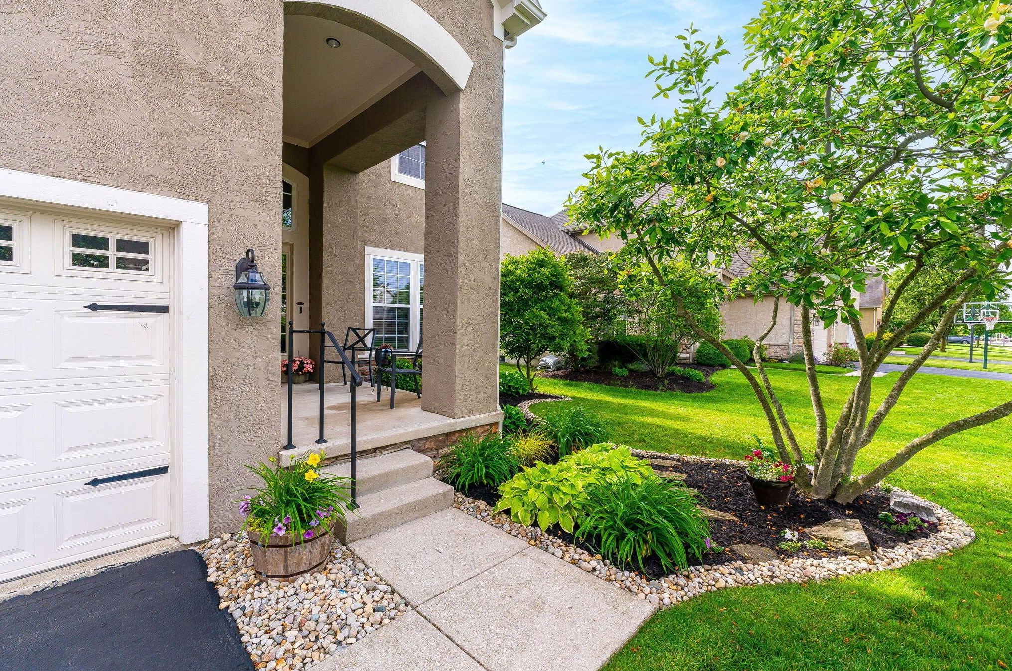 8323 Danbridge Way, Westerville OH  43082-7975 exterior