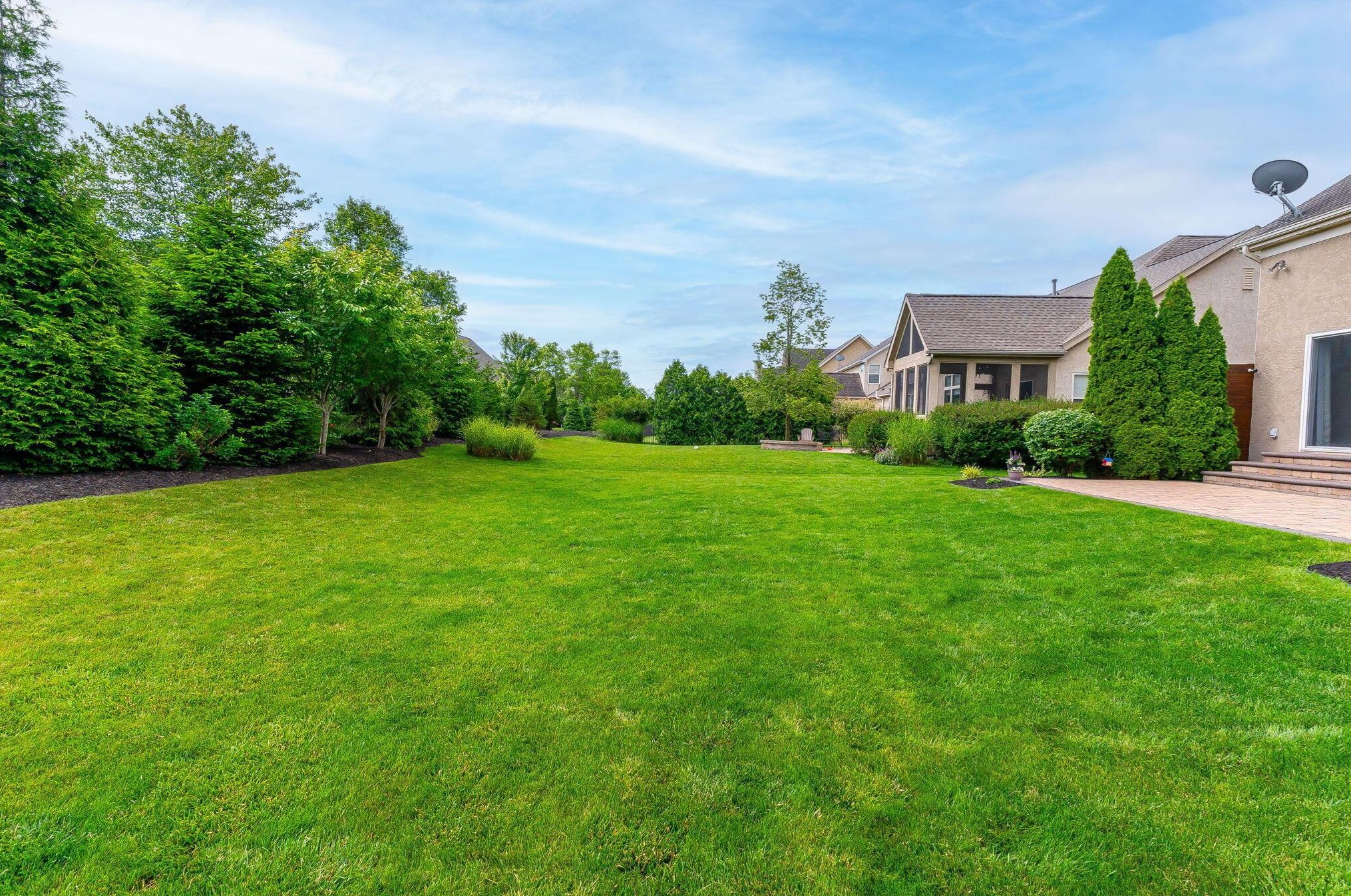 8323 Danbridge Way, Westerville OH  43082-7975 exterior