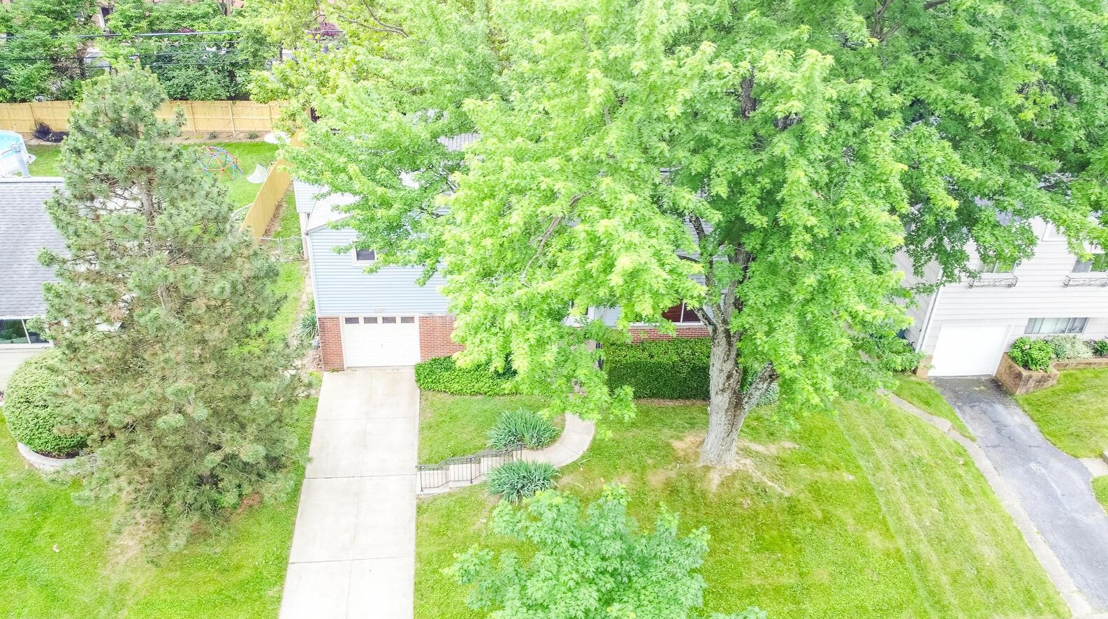 3041 Rightmire Blvd, Columbus OH 43221-1662 exterior