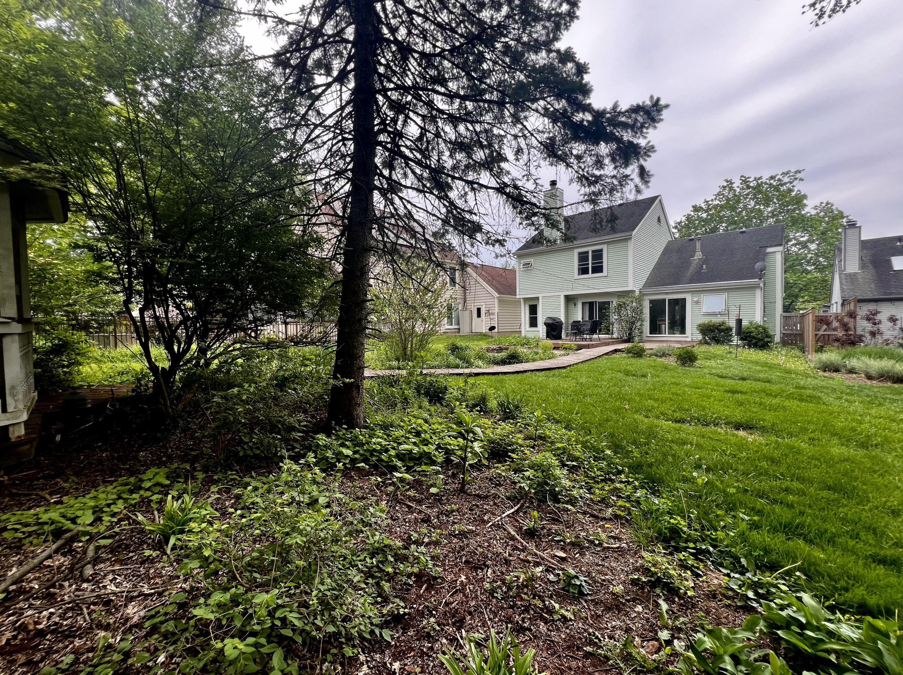 214 Dublin Granville Rd, Columbus OH 43085-3185 exterior