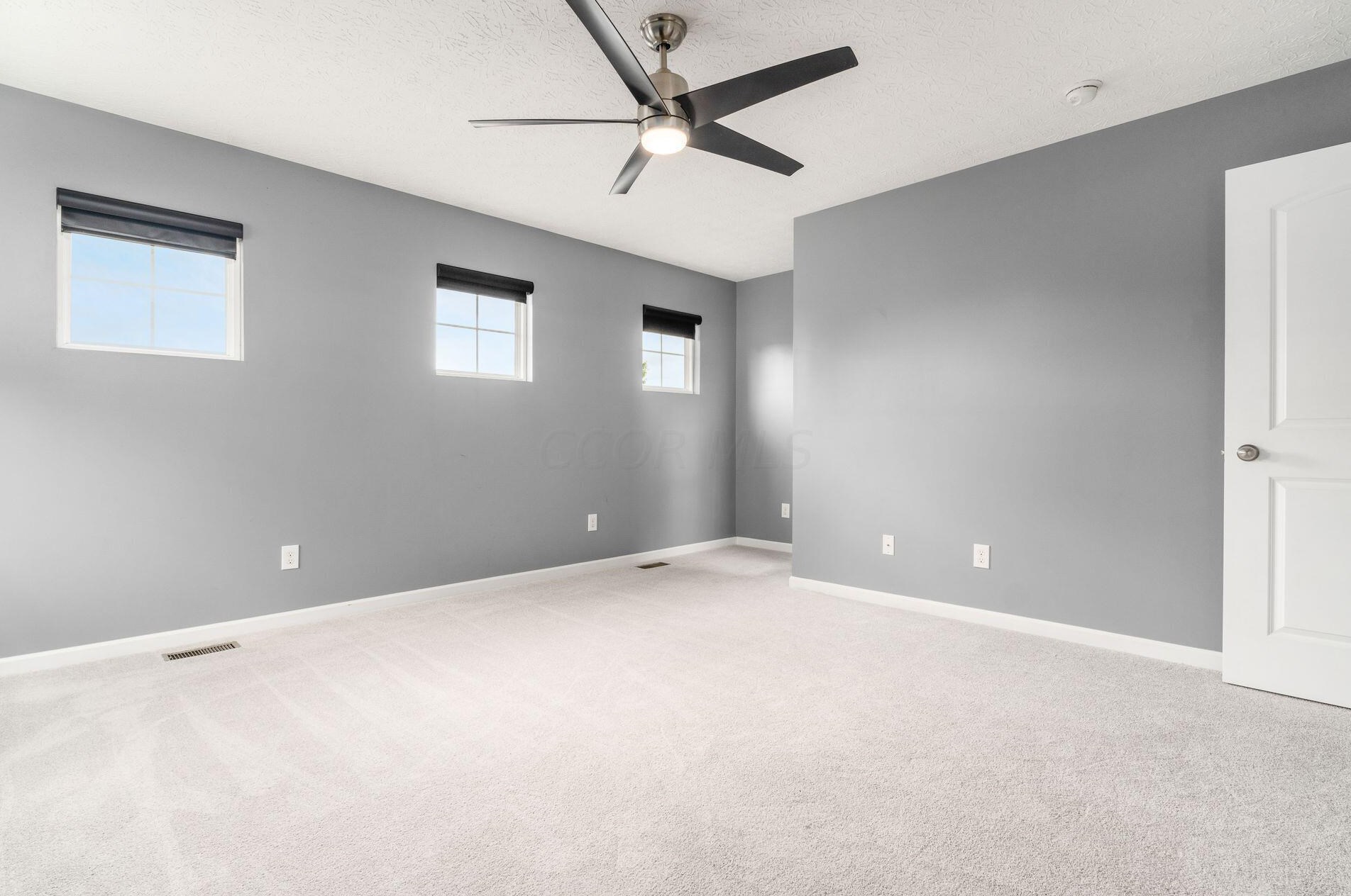 808 Brevard Cir, Pickerington OH  43147-7854 exterior