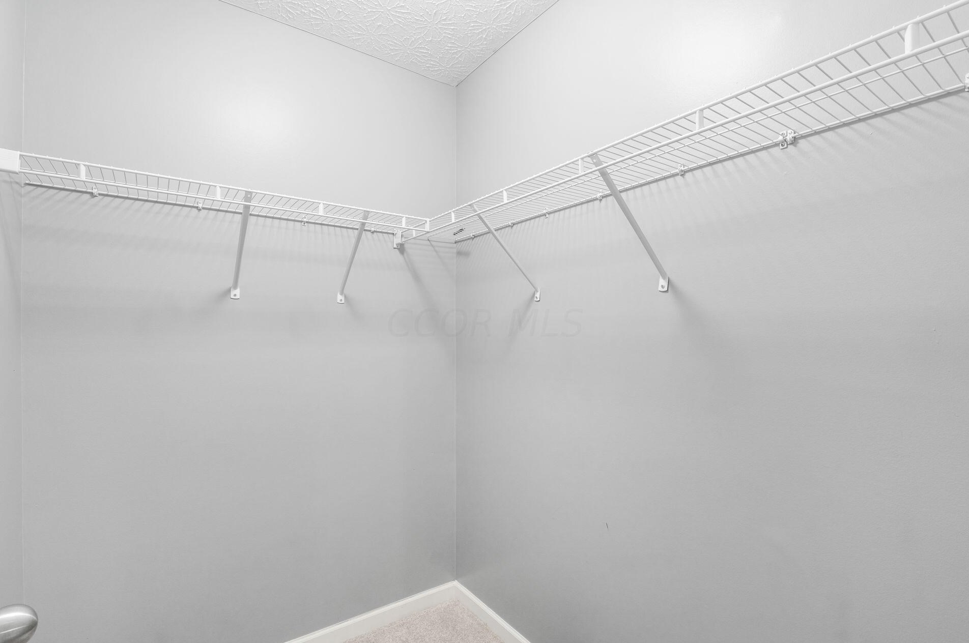 808 Brevard Cir, Pickerington OH  43147-7854 exterior