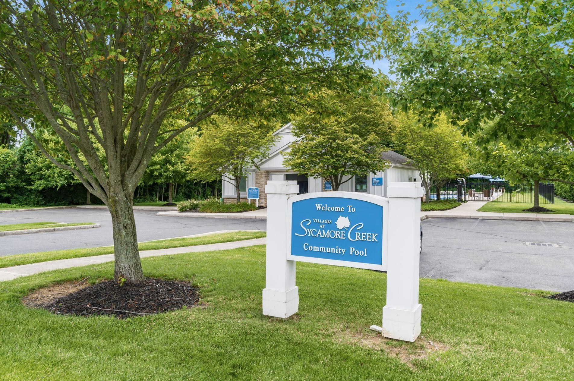 808 Brevard Cir, Pickerington OH  43147-7854 exterior