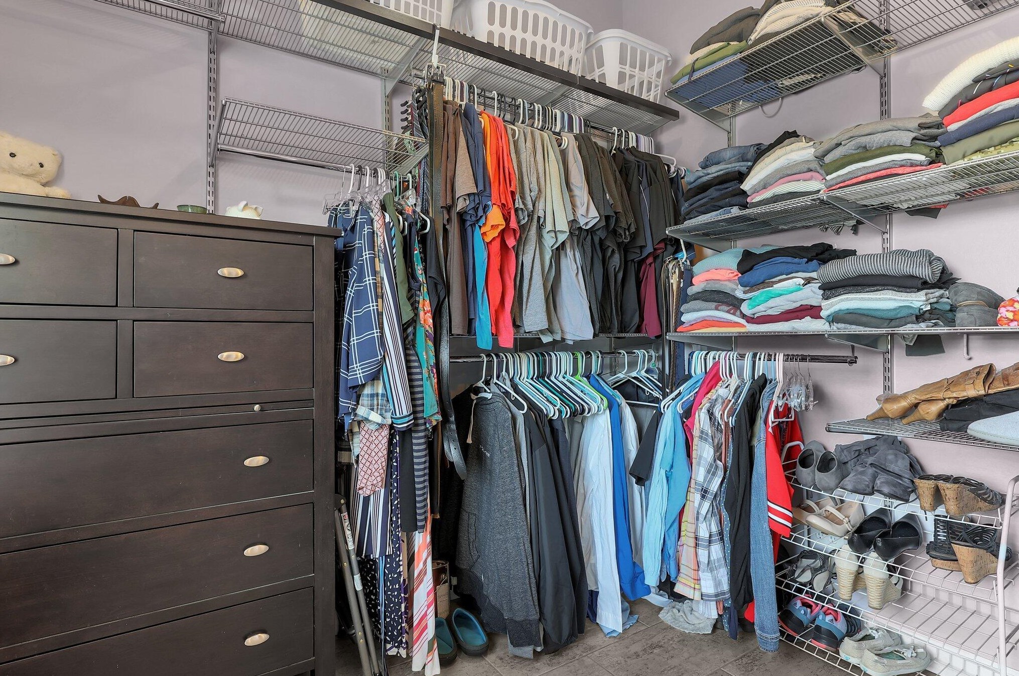 3553 Rosburg Dr, Columbus OH 43228-7073 exterior