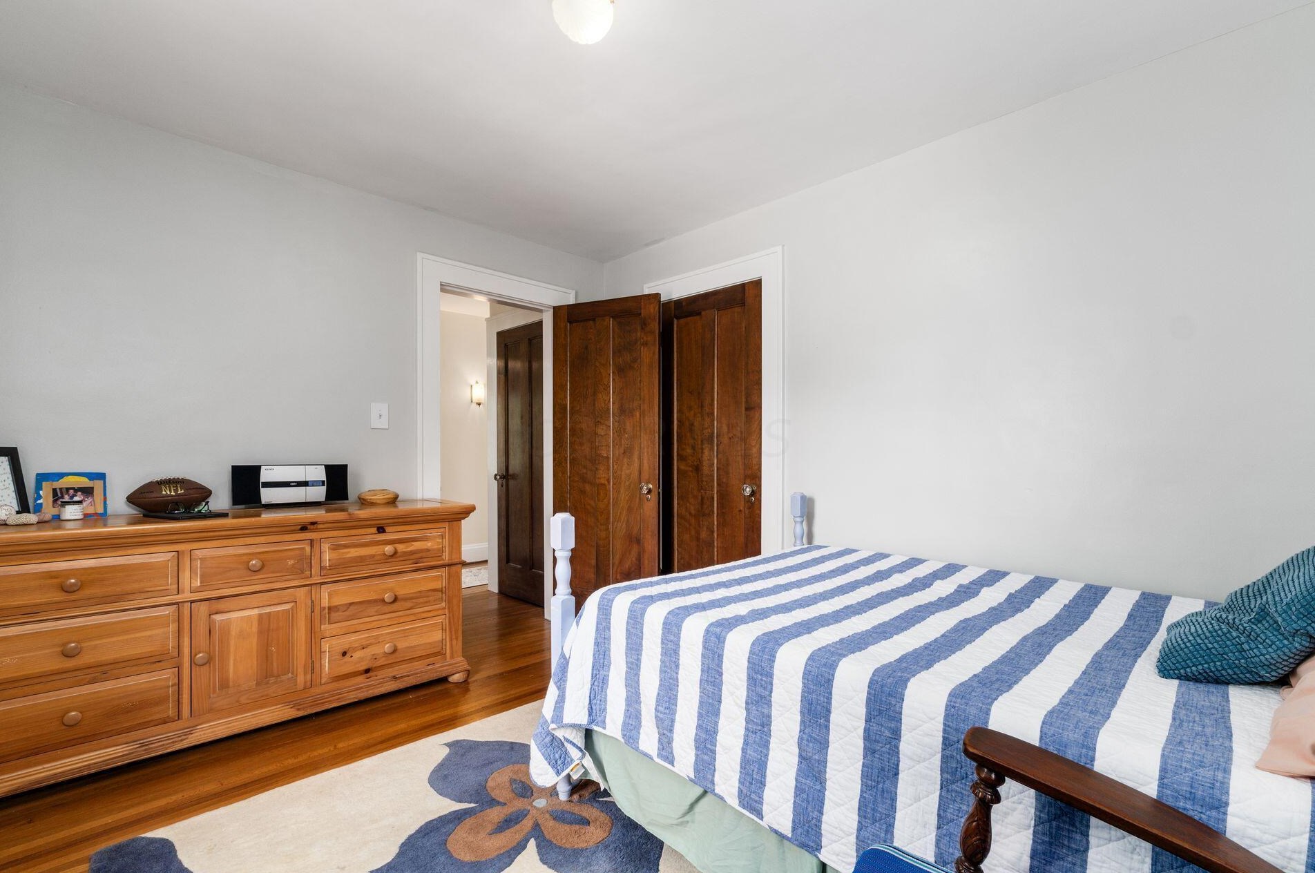 50 Bullitt Park Pl, Columbus OH 43209-1713 exterior