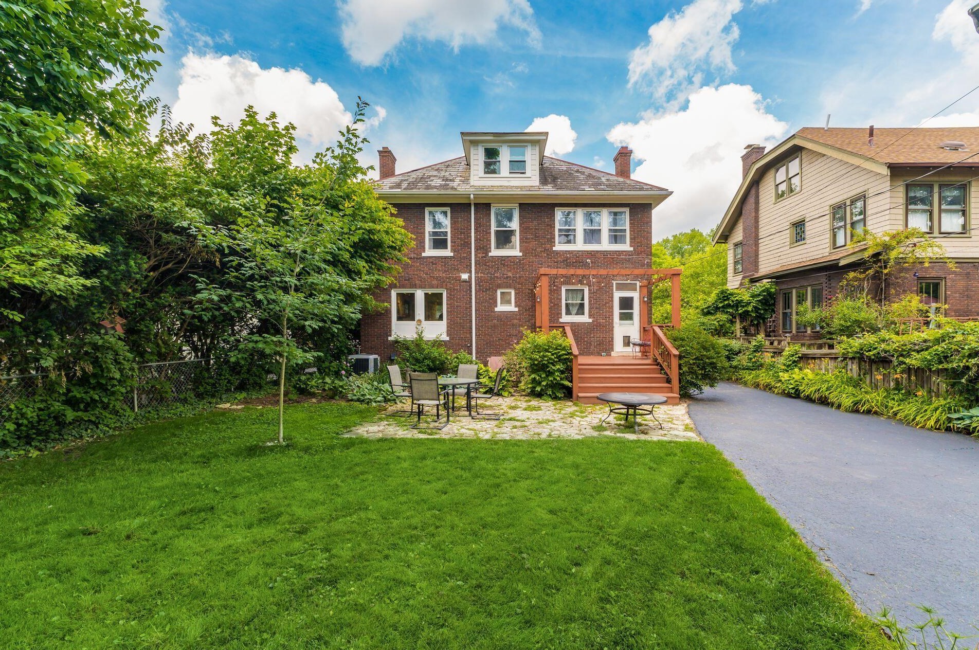 50 Bullitt Park Pl, Columbus OH 43209-1713 exterior