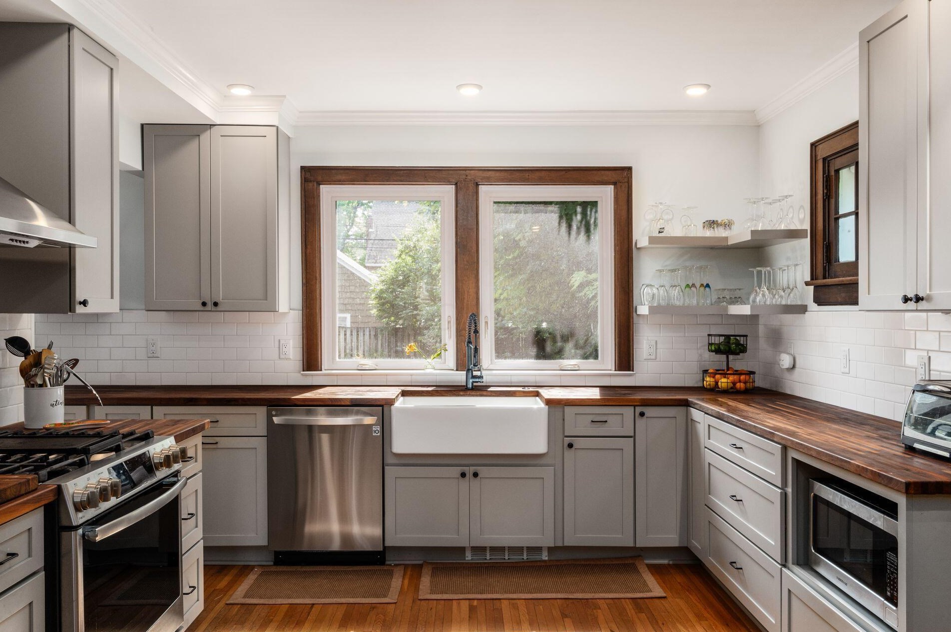 50 Bullitt Park Pl, Columbus OH 43209-1713 exterior