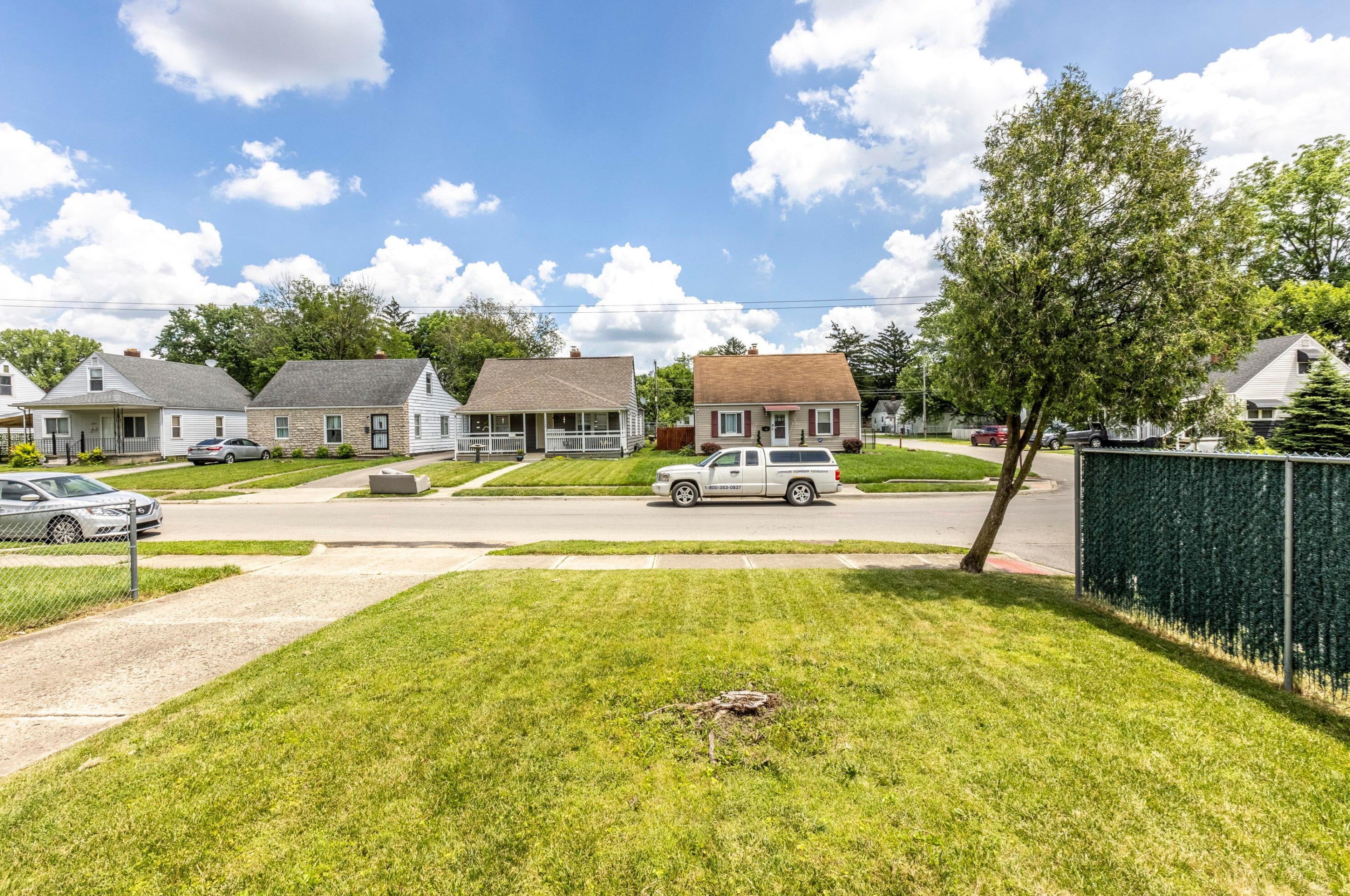 2665 Atwood Ter, Columbus OH 43211-1105 exterior