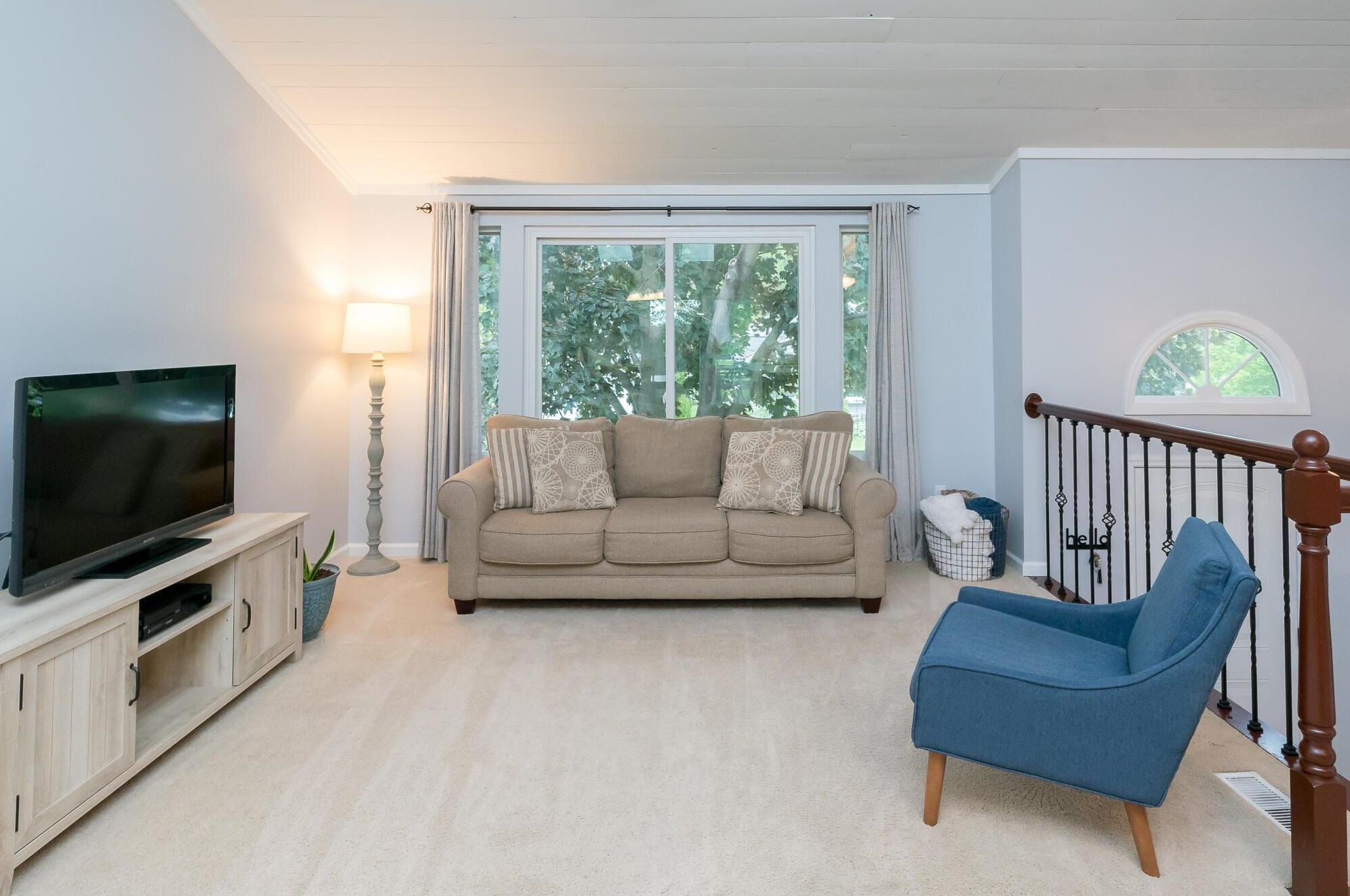 7870 Cobdon Ave, Westerville OH  43081-4640 exterior