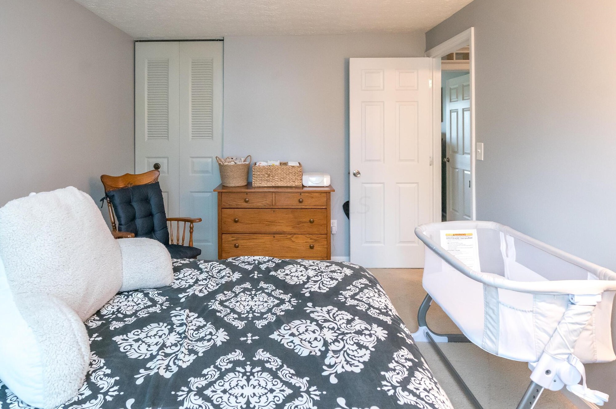 7870 Cobdon Ave, Westerville OH  43081-4640 exterior