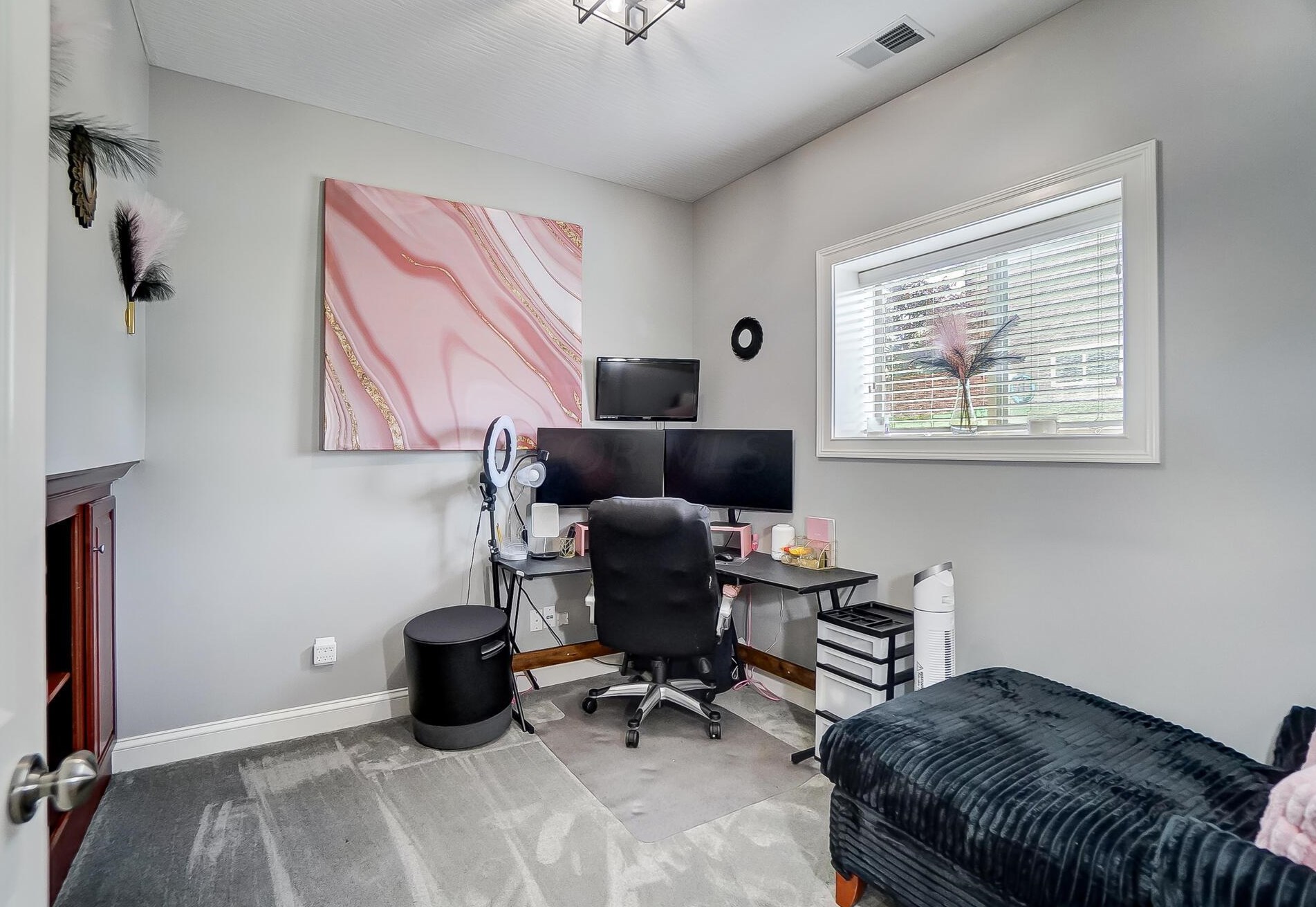 7551 Walnut Dr, Cnl Wnchstr OH 43110-8185 exterior