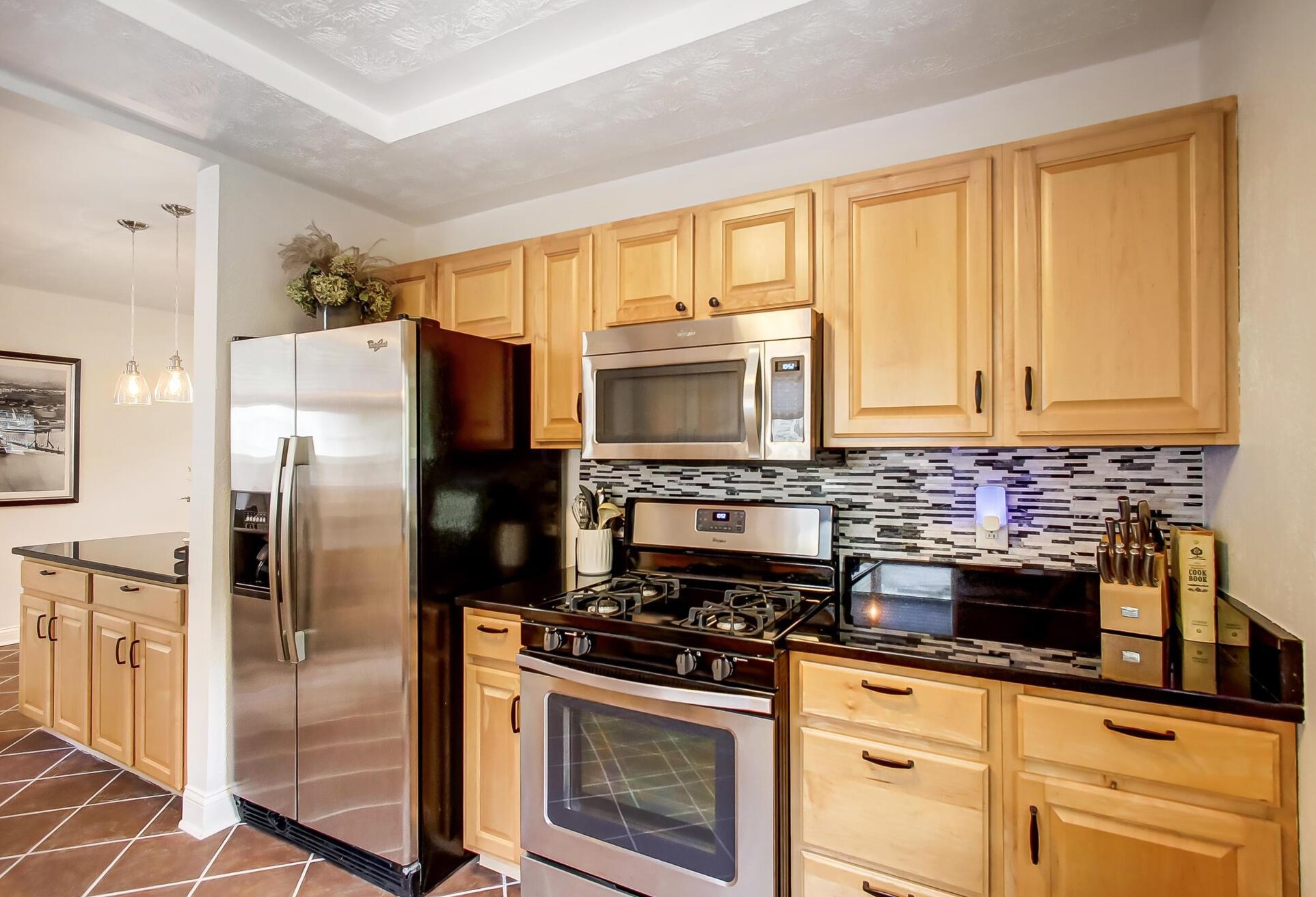 265 Welch Ave, Columbus OH 43207-1222 exterior