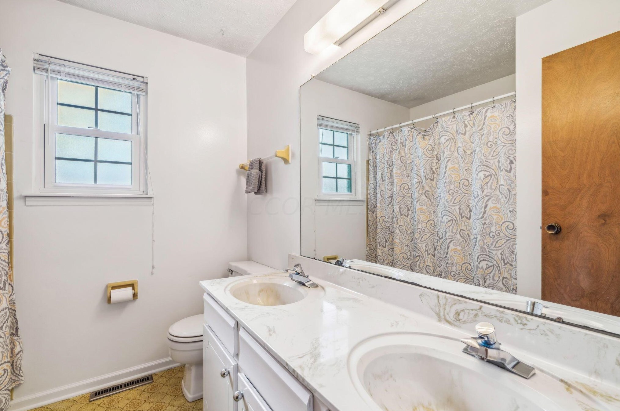 49 Haddam Pl, Westerville OH  43081-1208 exterior