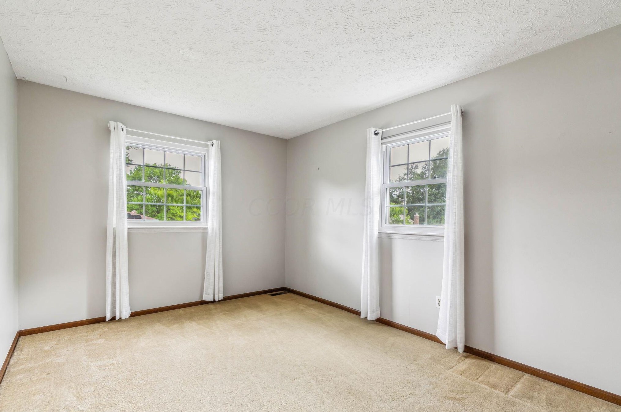 49 Haddam Pl, Westerville OH  43081-1208 exterior