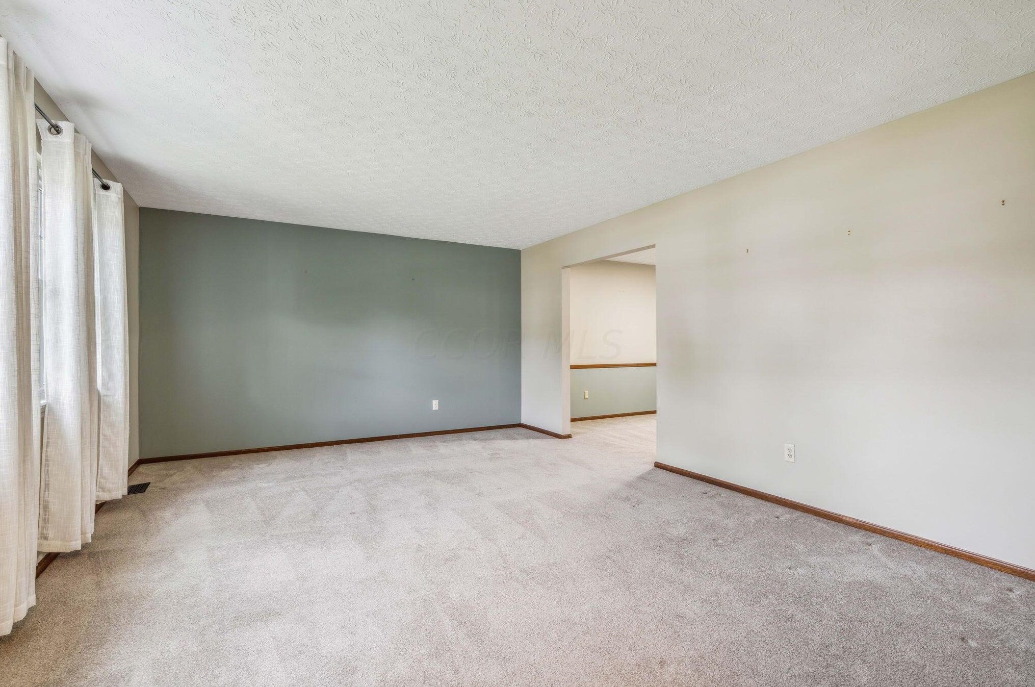 49 Haddam Pl, Westerville OH  43081-1208 exterior