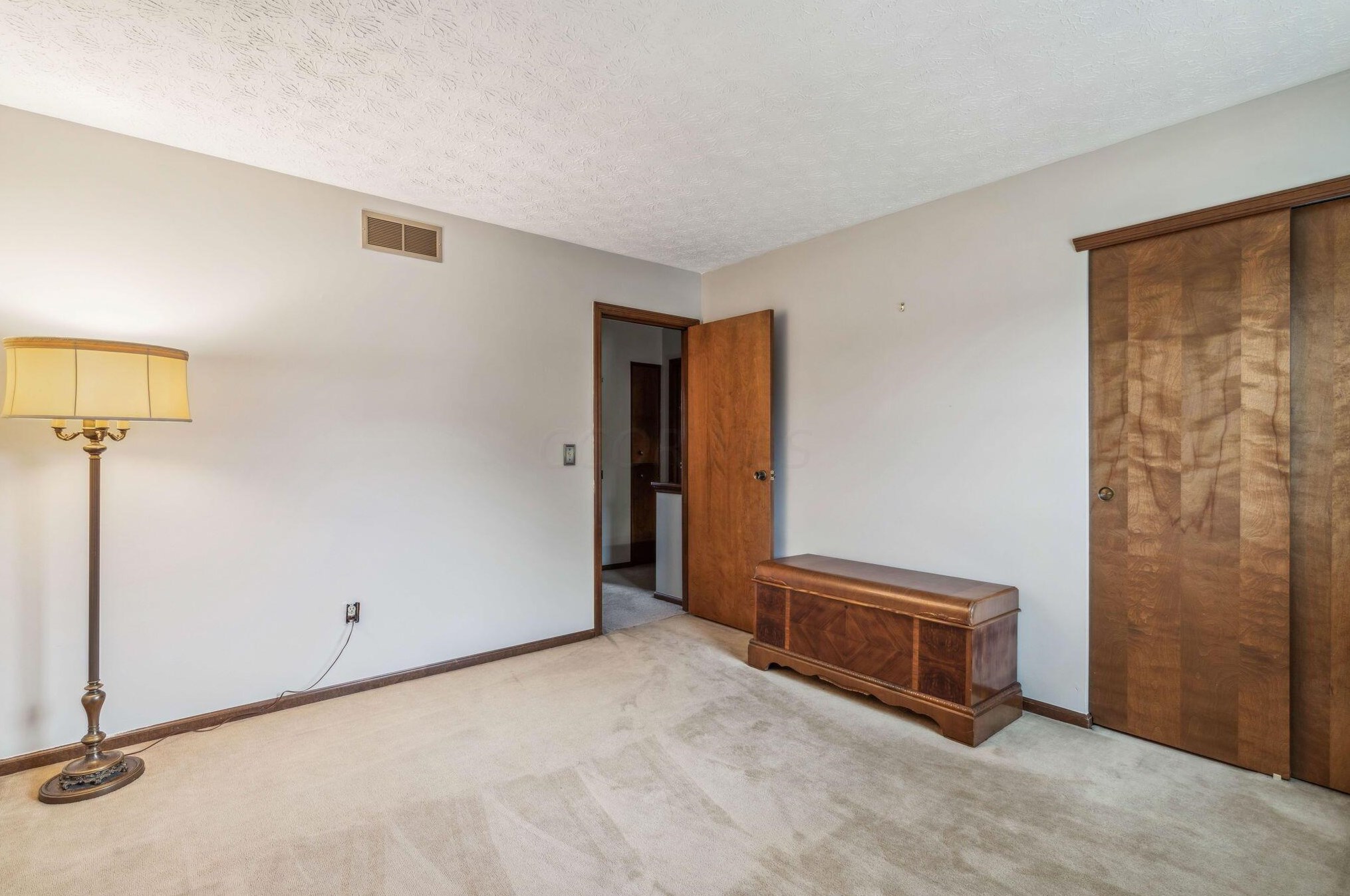 49 Haddam Pl, Westerville OH  43081-1208 exterior