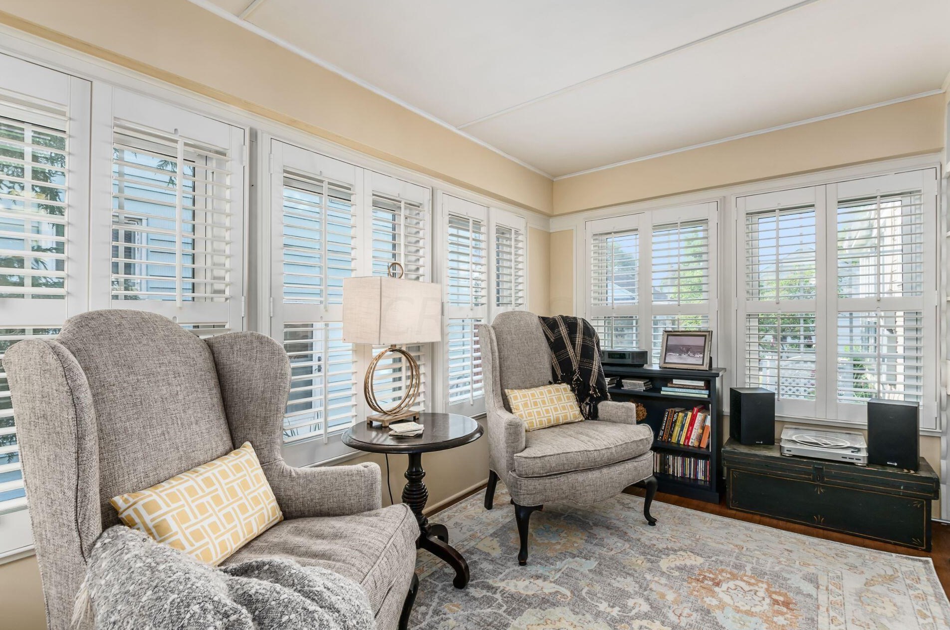 2977 Palmetto St, Columbus OH 43204-3264 exterior