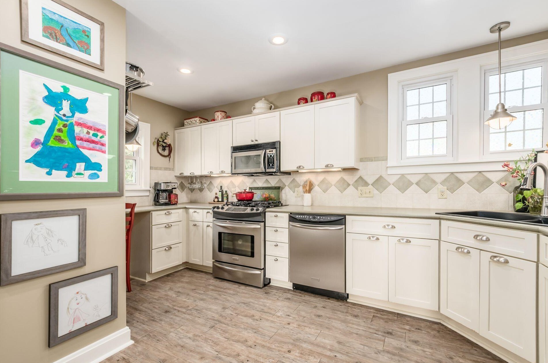 2977 Palmetto St, Columbus OH 43204-3264 exterior