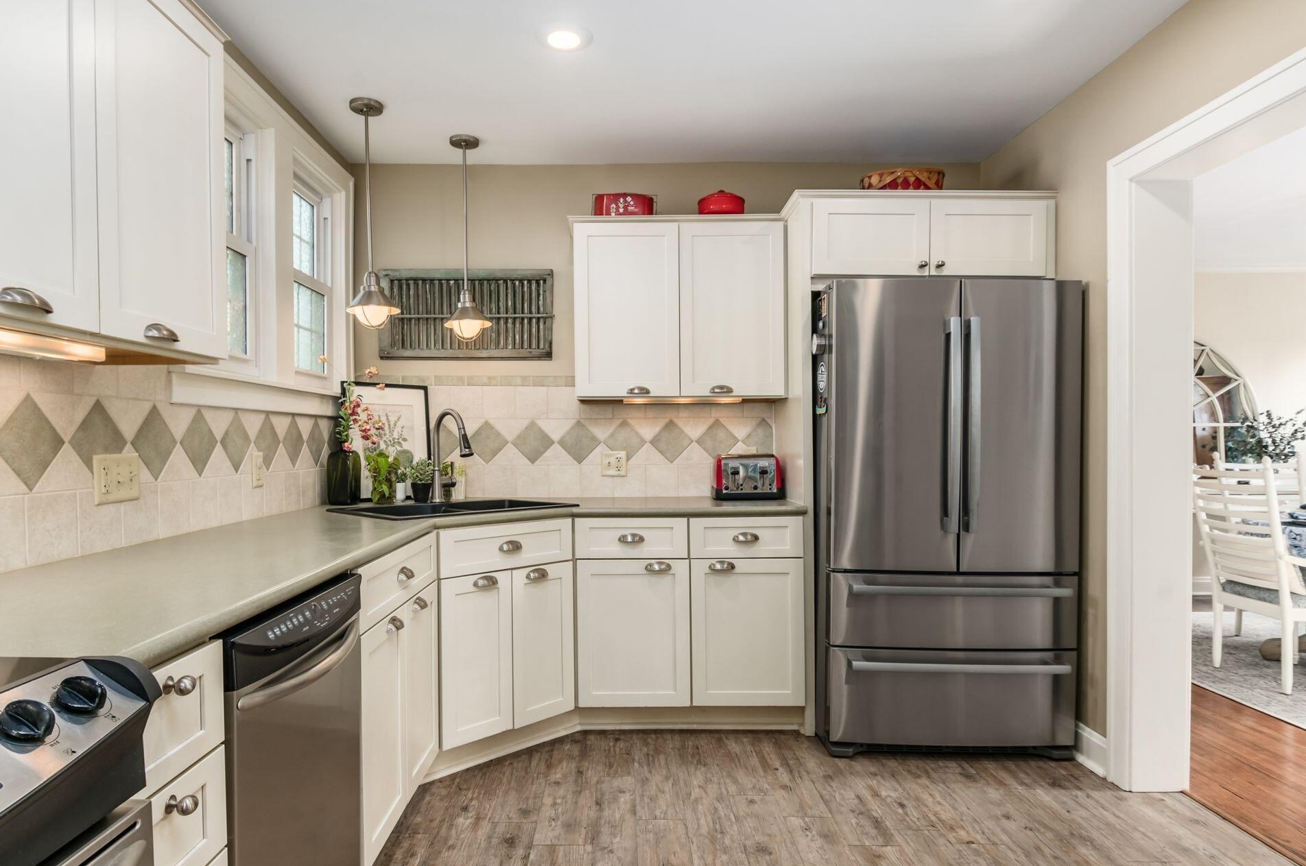 2977 Palmetto St, Columbus OH 43204-3264 exterior