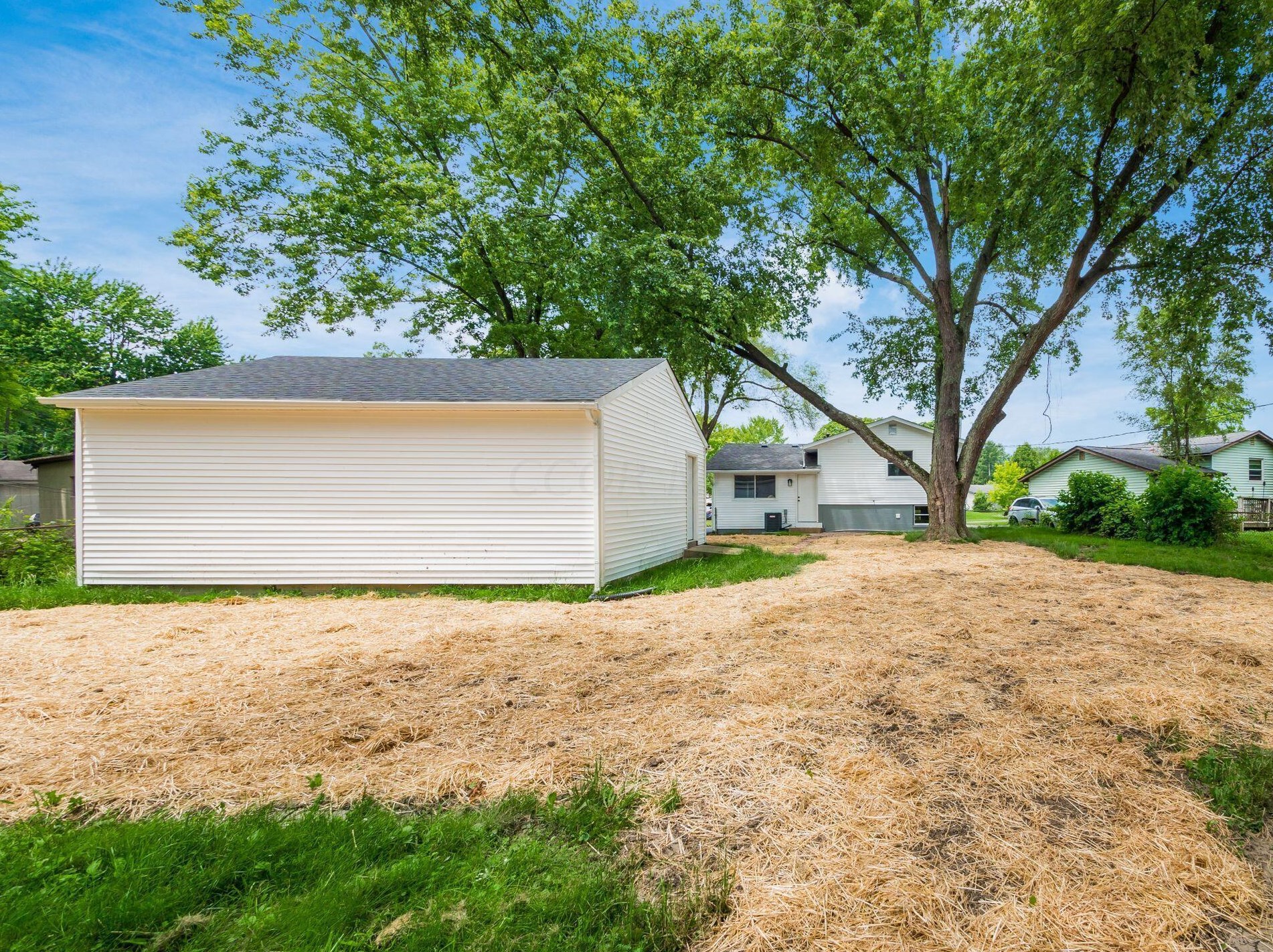 4668 Larkhall Ln, Columbus OH 43229-5818 exterior