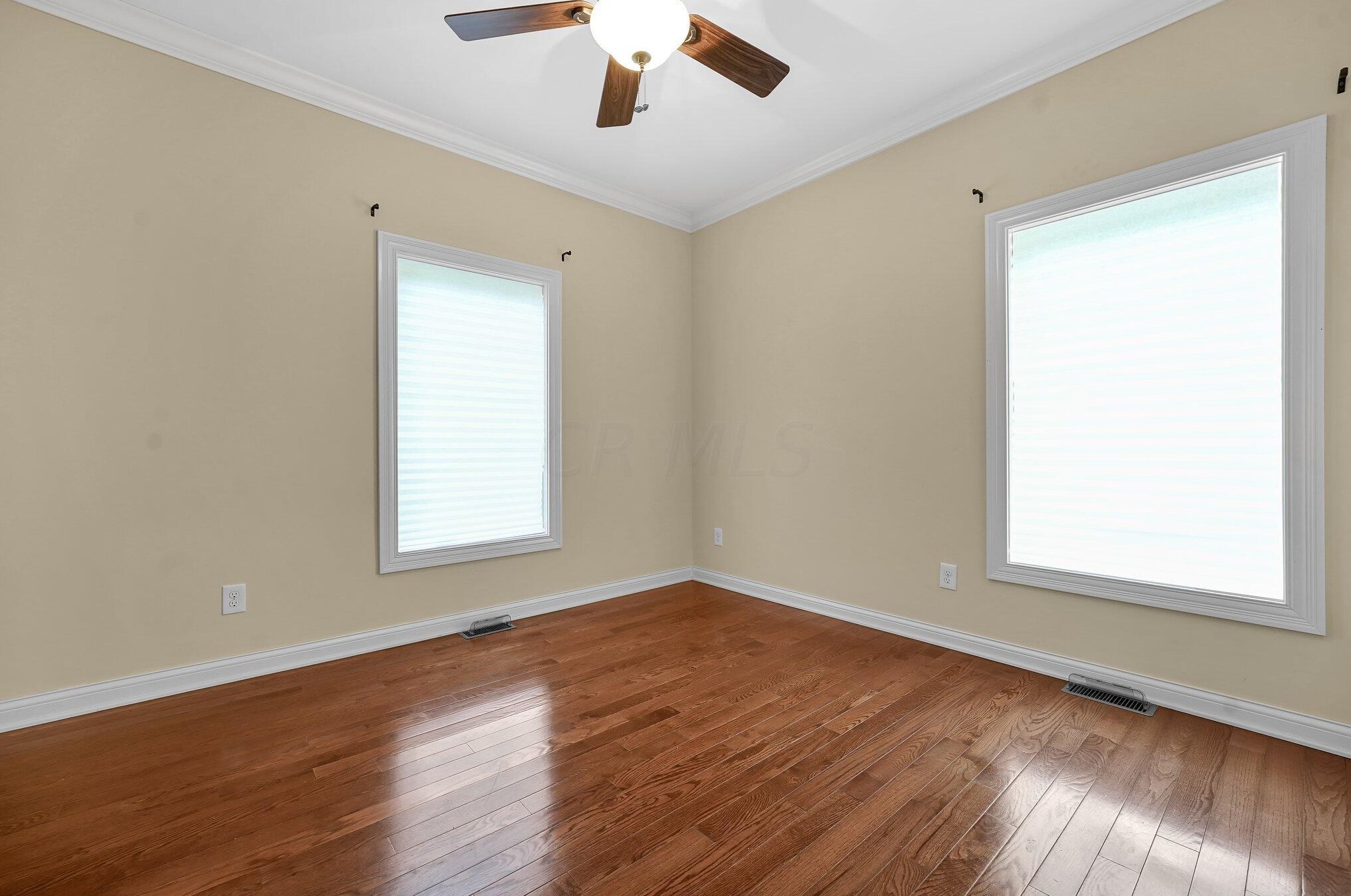 8853 National Rd, Pataskala OH 43062-7617 exterior