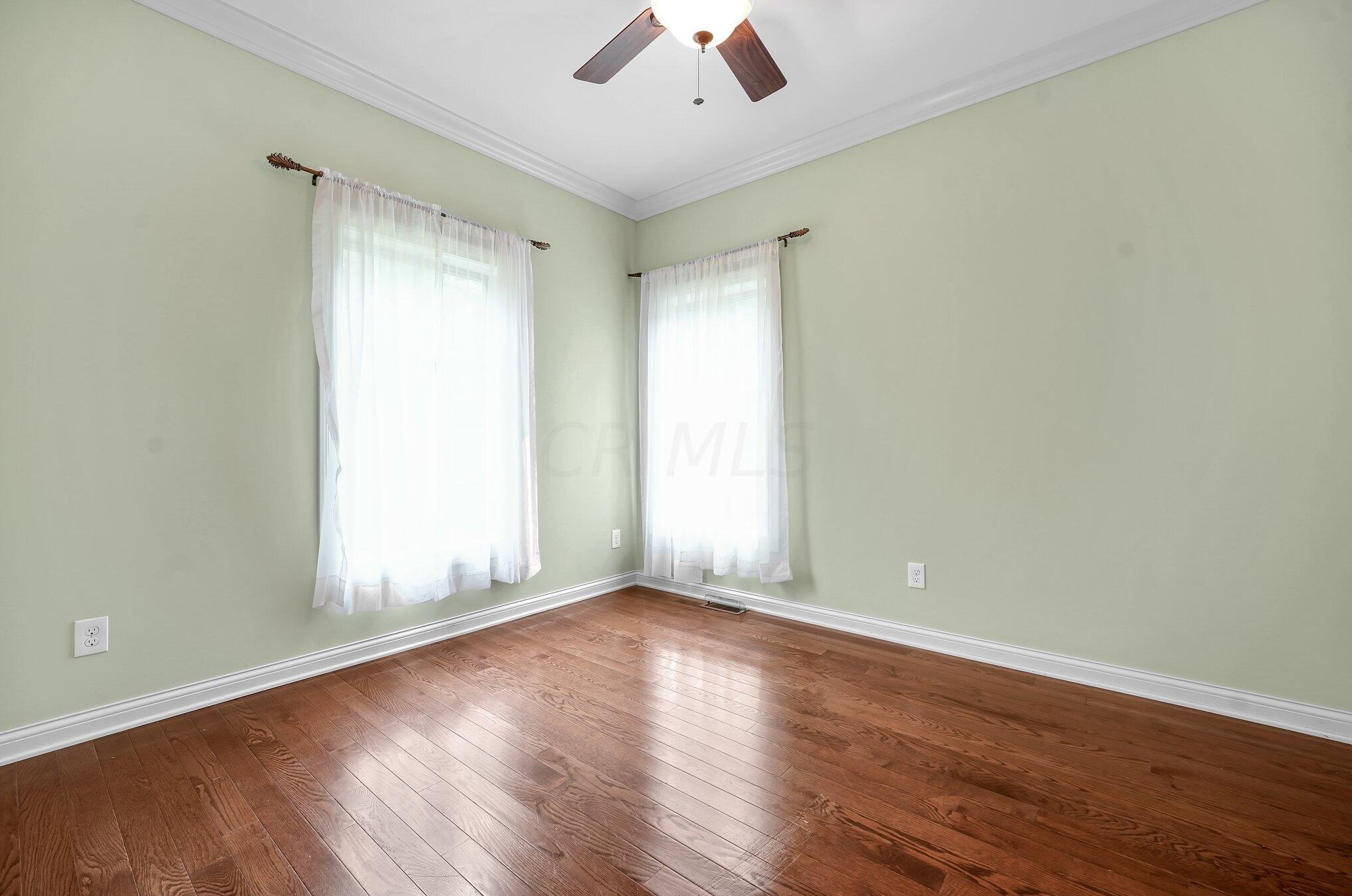 8853 National Rd, Pataskala OH 43062-7617 exterior