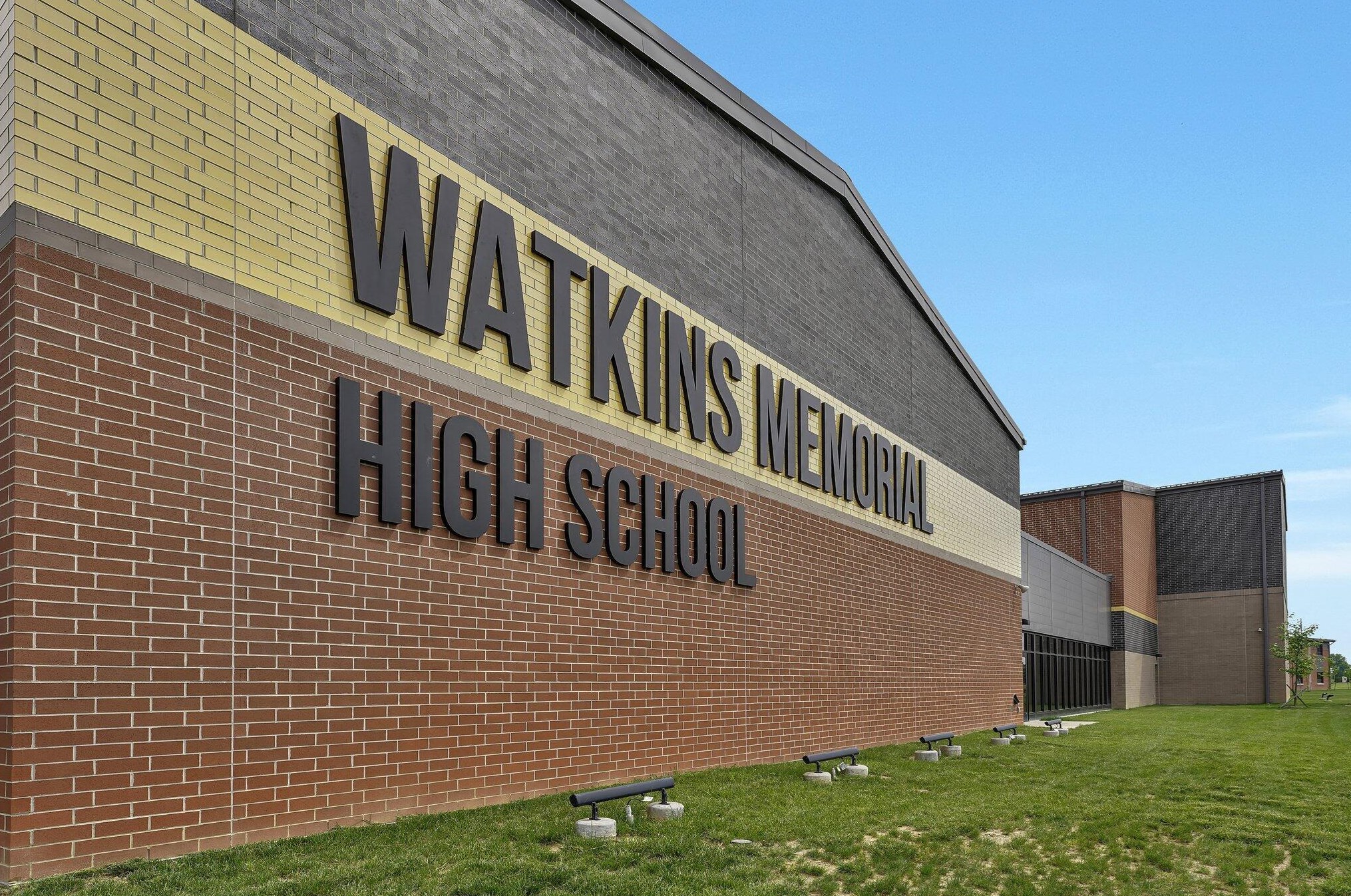 8853 National Rd, Pataskala OH 43062-7617 exterior