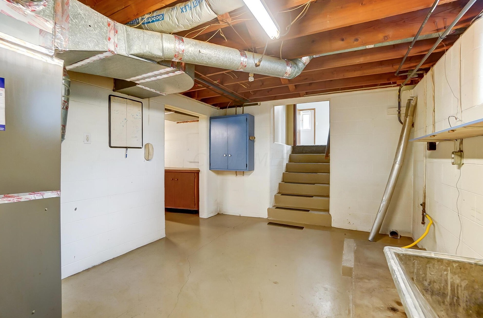 3088 Brandon Rd, Columbus OH 43221-2208 exterior