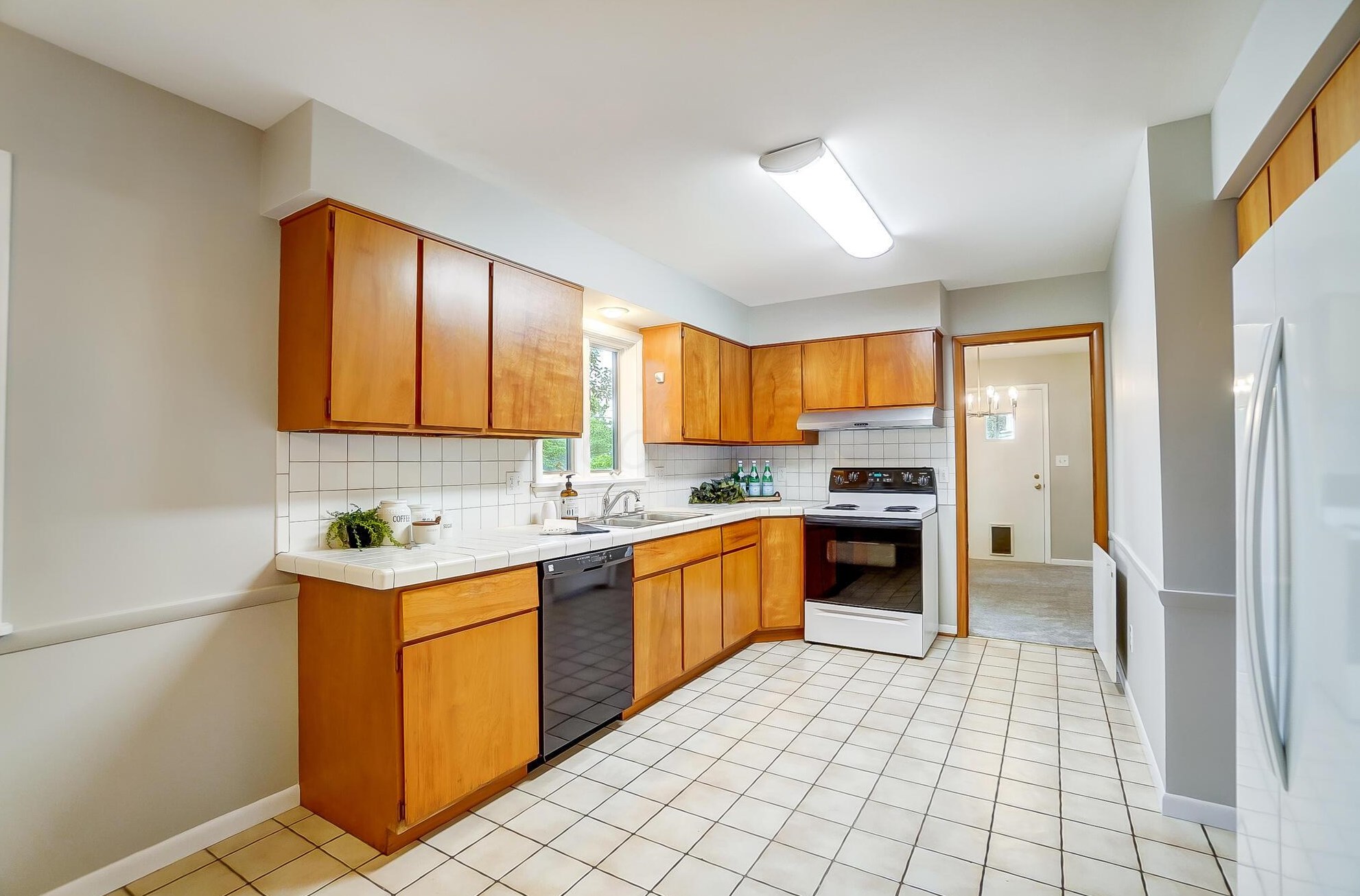 3088 Brandon Rd, Columbus OH 43221-2208 exterior