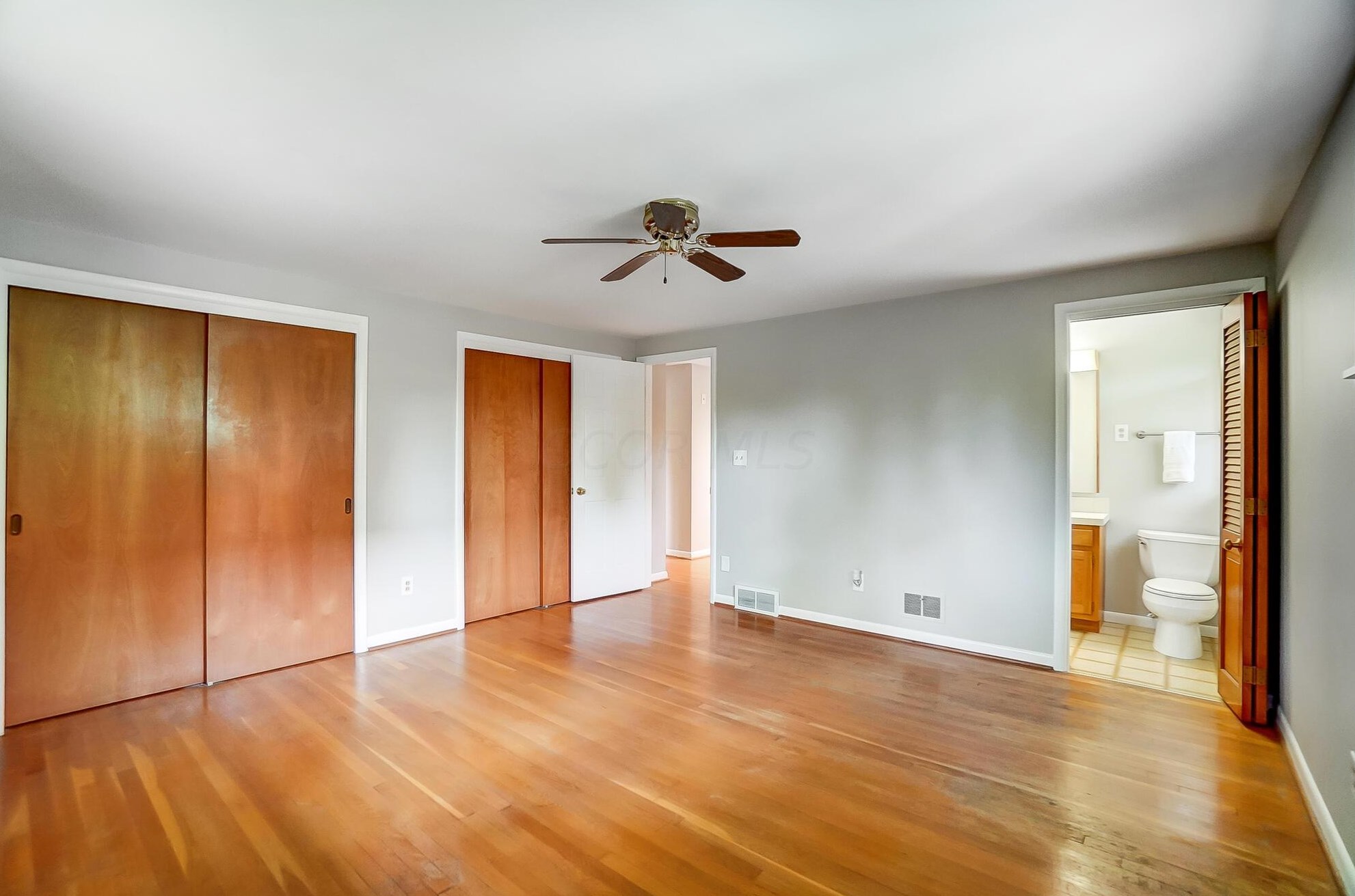 3088 Brandon Rd, Columbus OH 43221-2208 exterior