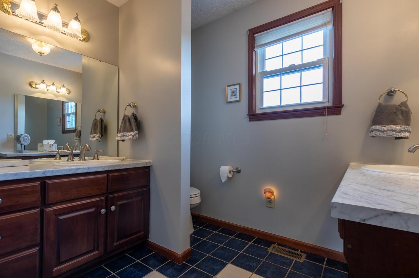 3340 Old Ml Rd, Lancaster OH 43130-9750 exterior