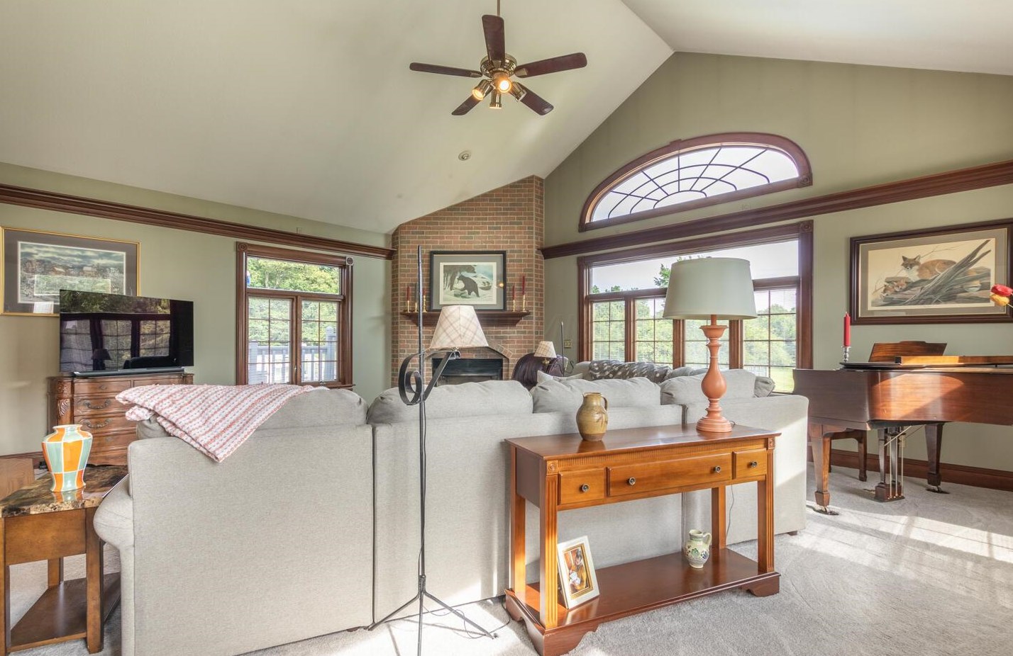 3340 Old Ml Rd, Lancaster OH 43130-9750 exterior