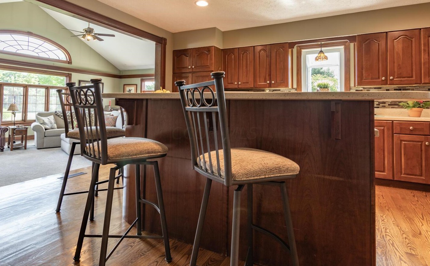 3340 Old Ml Rd, Lancaster OH 43130-9750 exterior