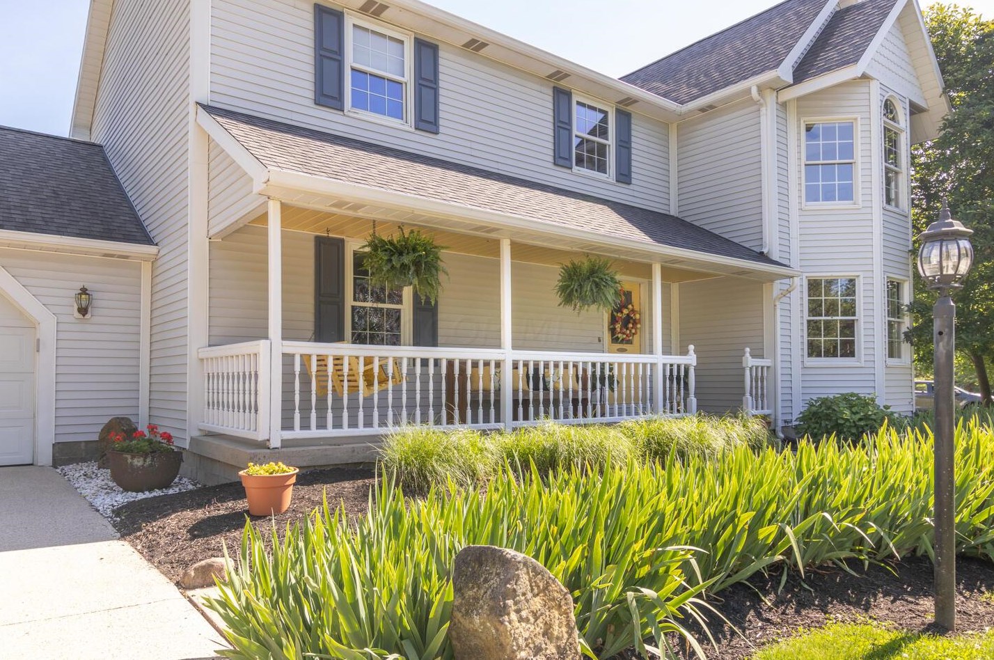 3340 Old Ml Rd, Lancaster OH 43130-9750 exterior