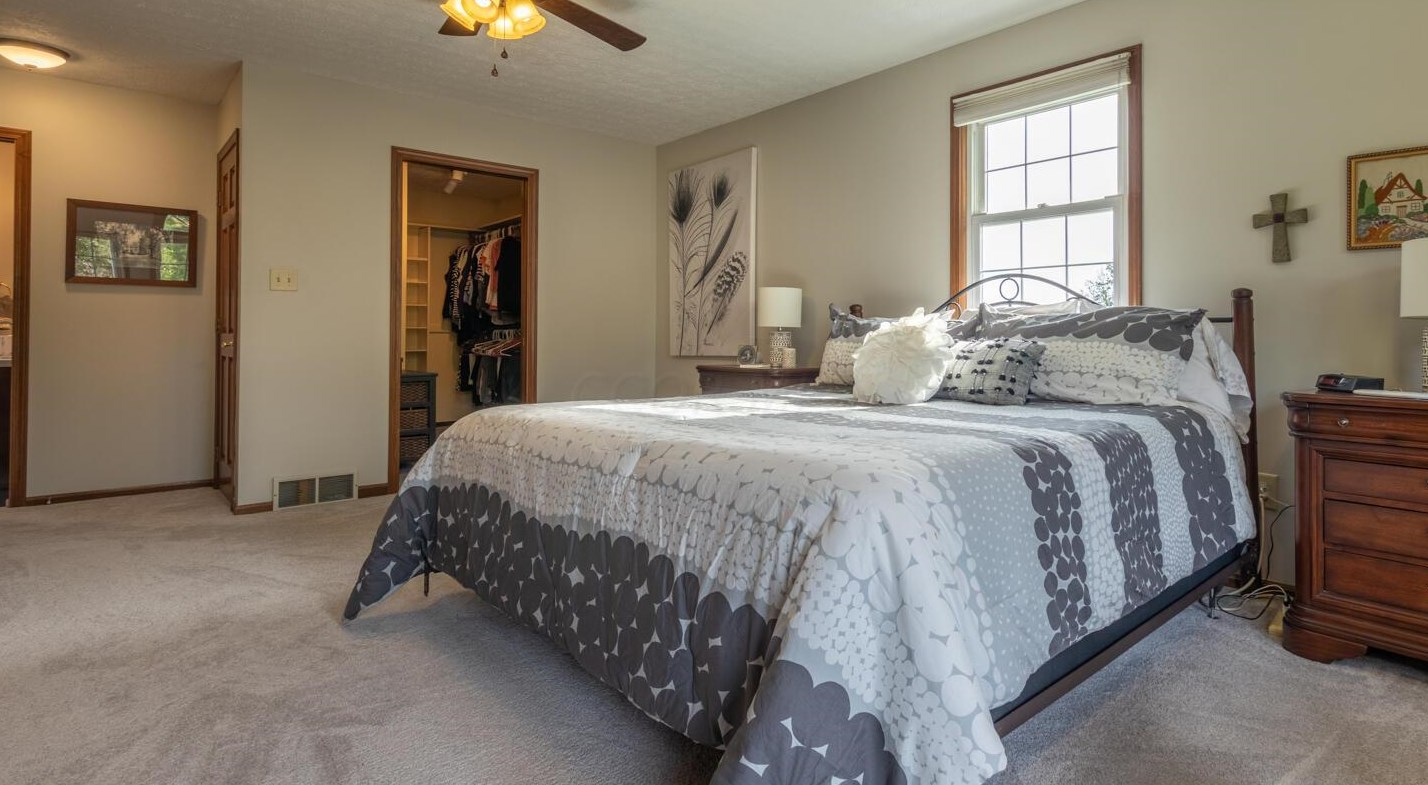 3340 Old Ml Rd, Lancaster OH 43130-9750 exterior