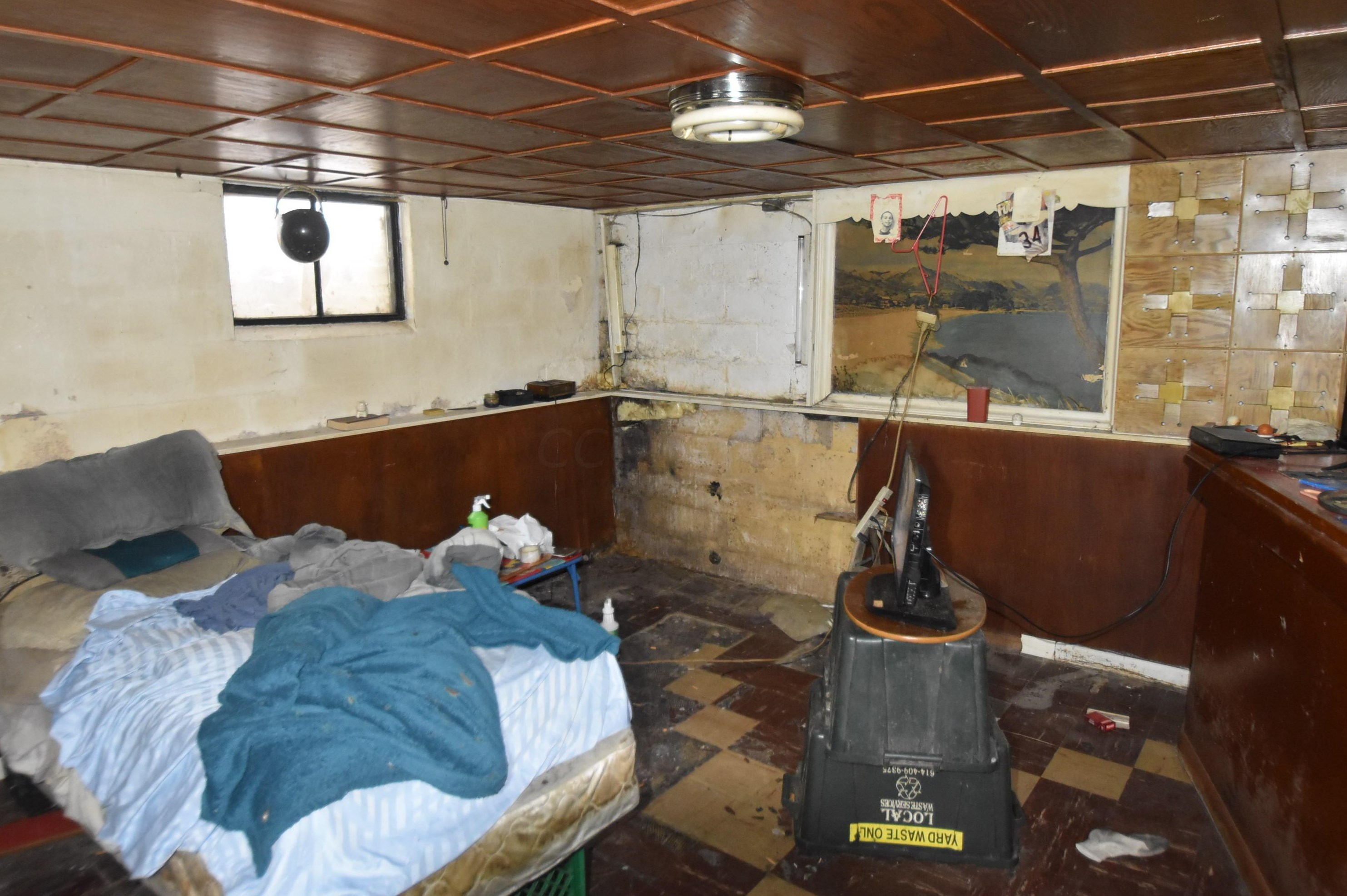 966 Pierce Ave, Columbus OH 43227-1255 exterior