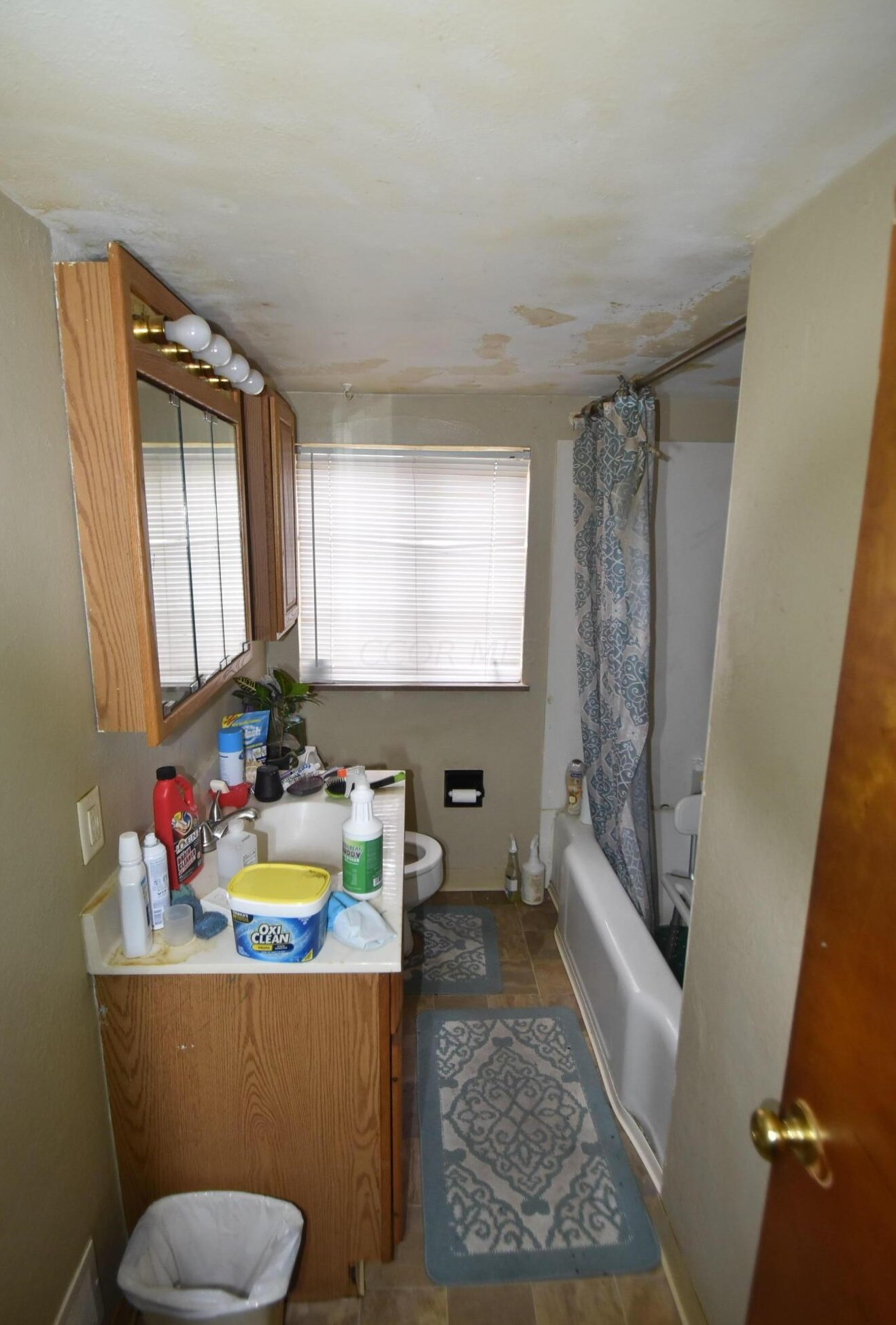 966 Pierce Ave, Columbus OH 43227-1255 exterior