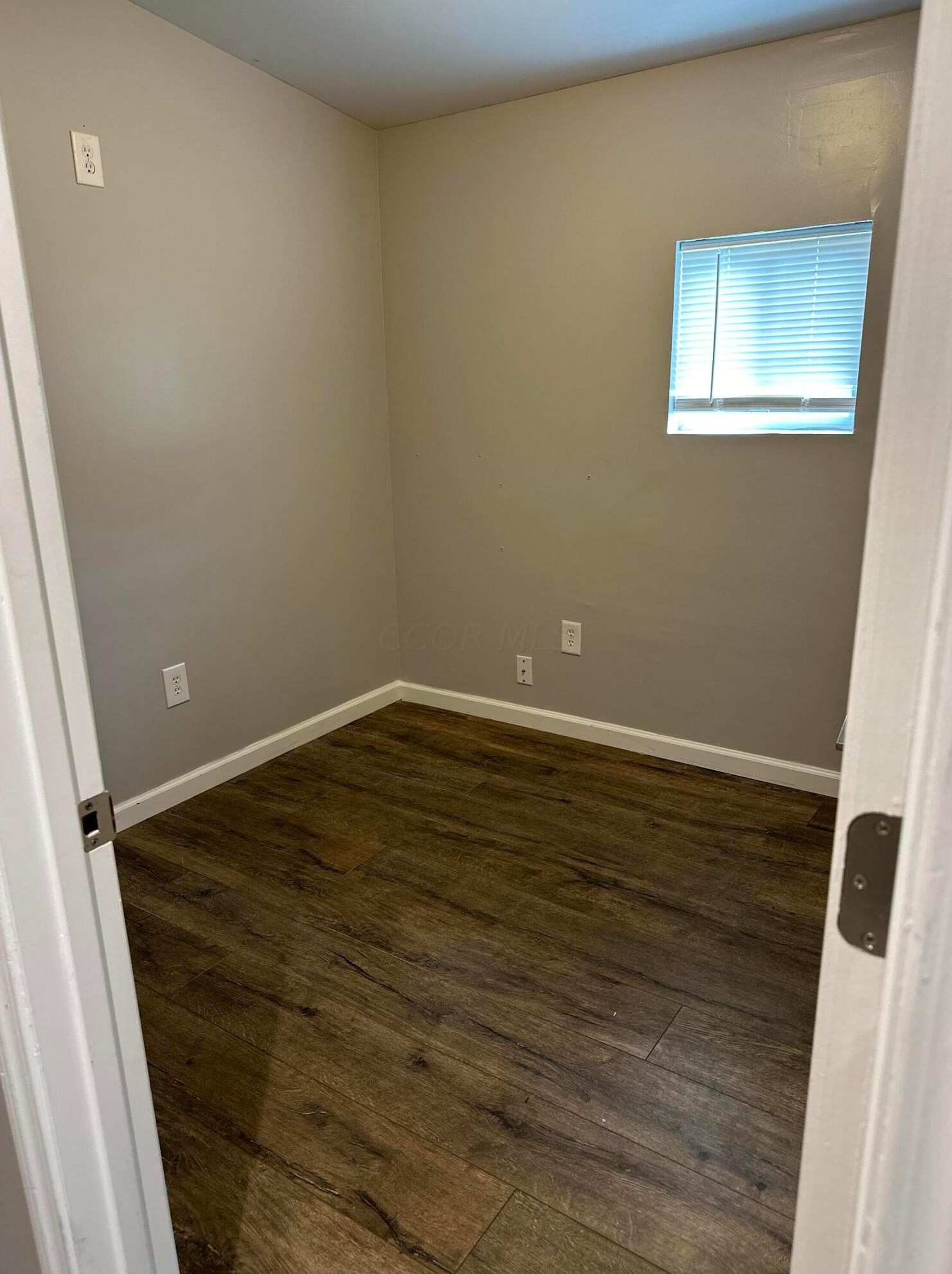 2256 Maureen Blvd, Columbus OH 43207-4555 exterior