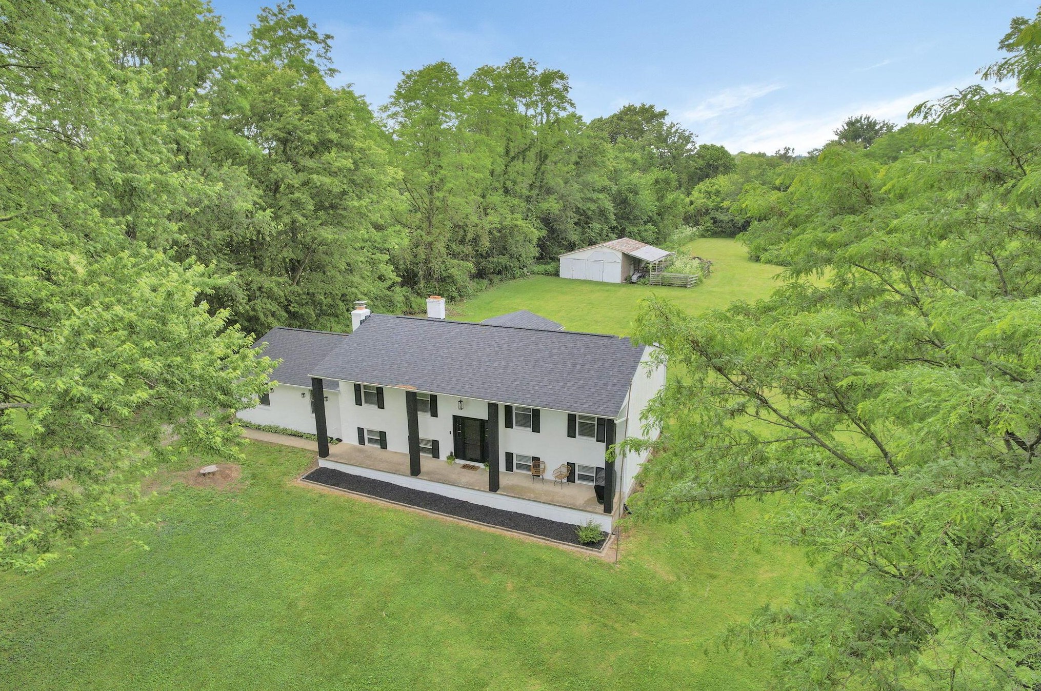 4833 Columbus Rd, Centerburg OH  43011-8900 exterior