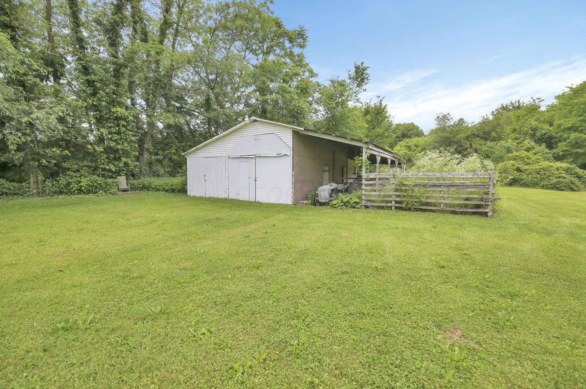 4833 Columbus Rd, Centerburg OH  43011-8900 exterior