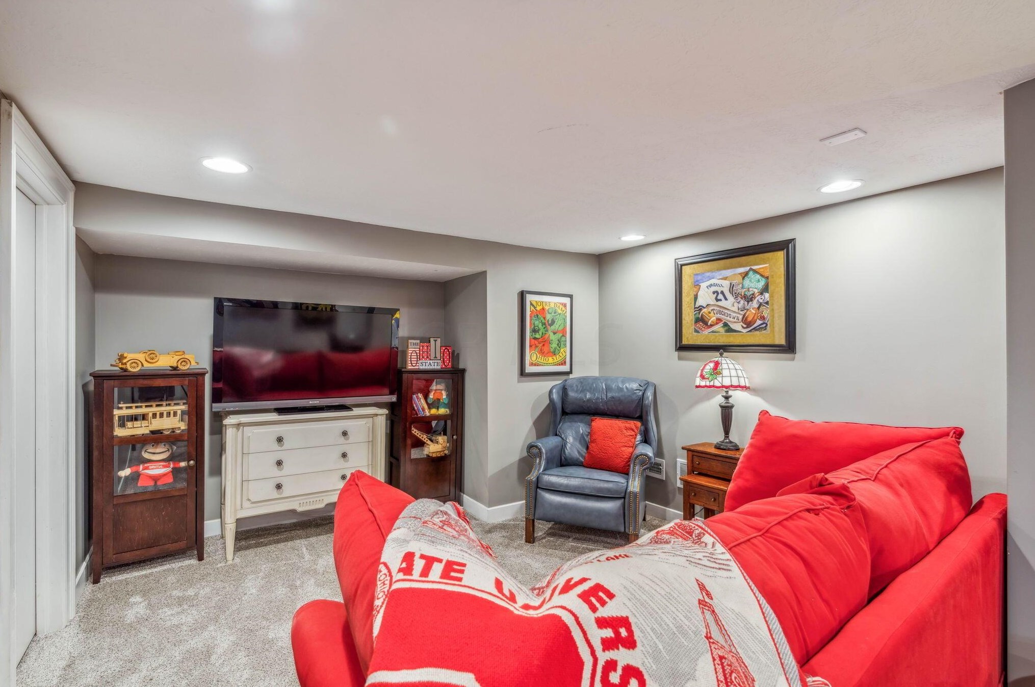 93 Torrence Rd, Columbus OH 43214-3821 exterior