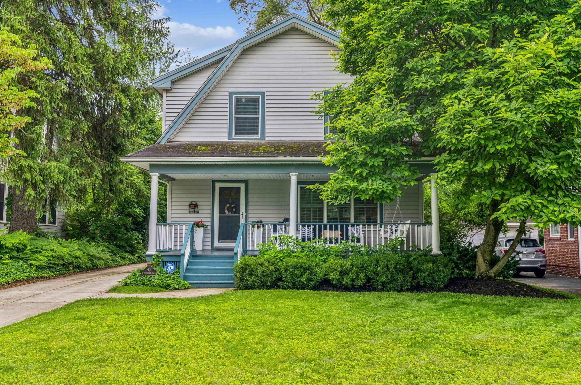 93 Torrence Rd, Columbus OH 43214-3821 exterior
