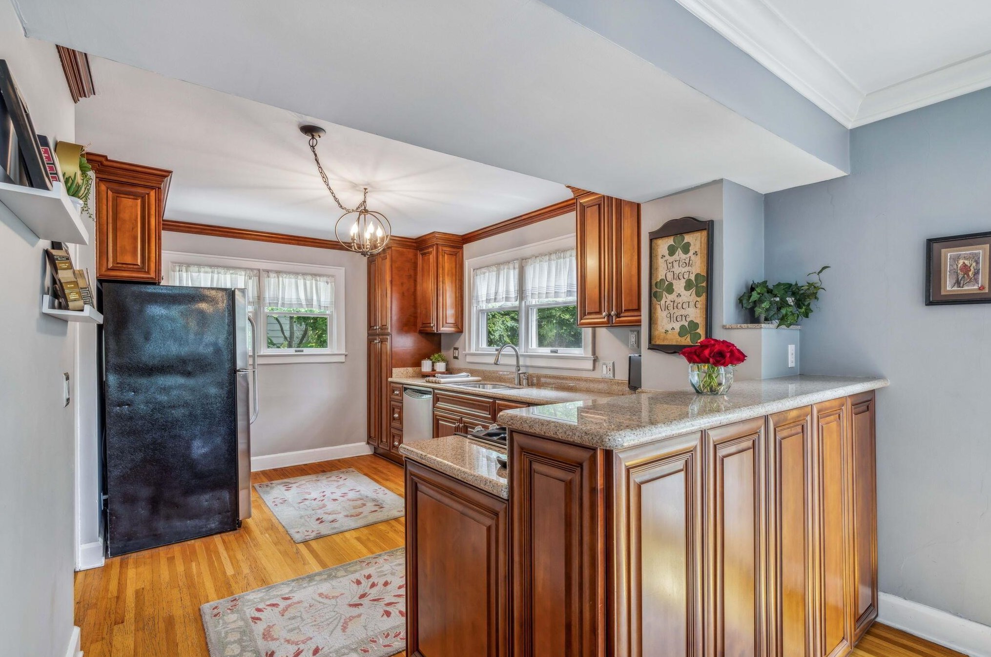 93 Torrence Rd, Columbus OH 43214-3821 exterior