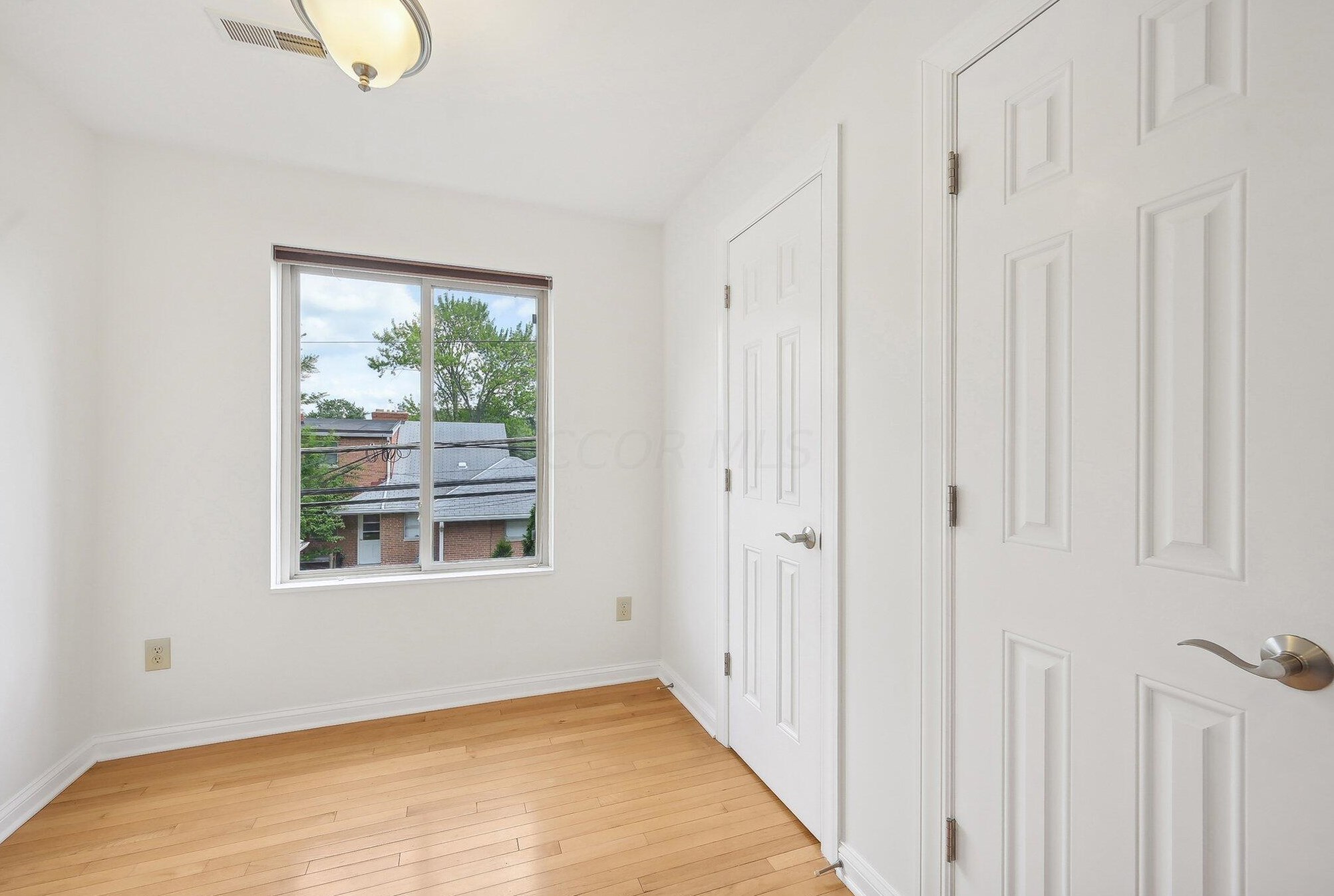 1766 Ridgecliff Rd, Columbus OH 43221-1954 exterior